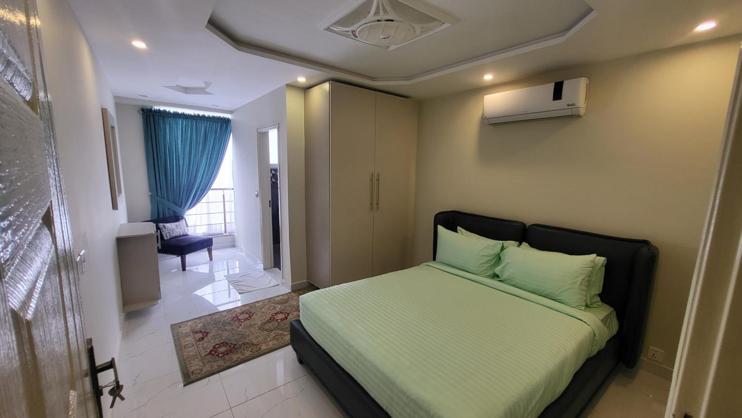 Two-Bedroom Suite photo 3