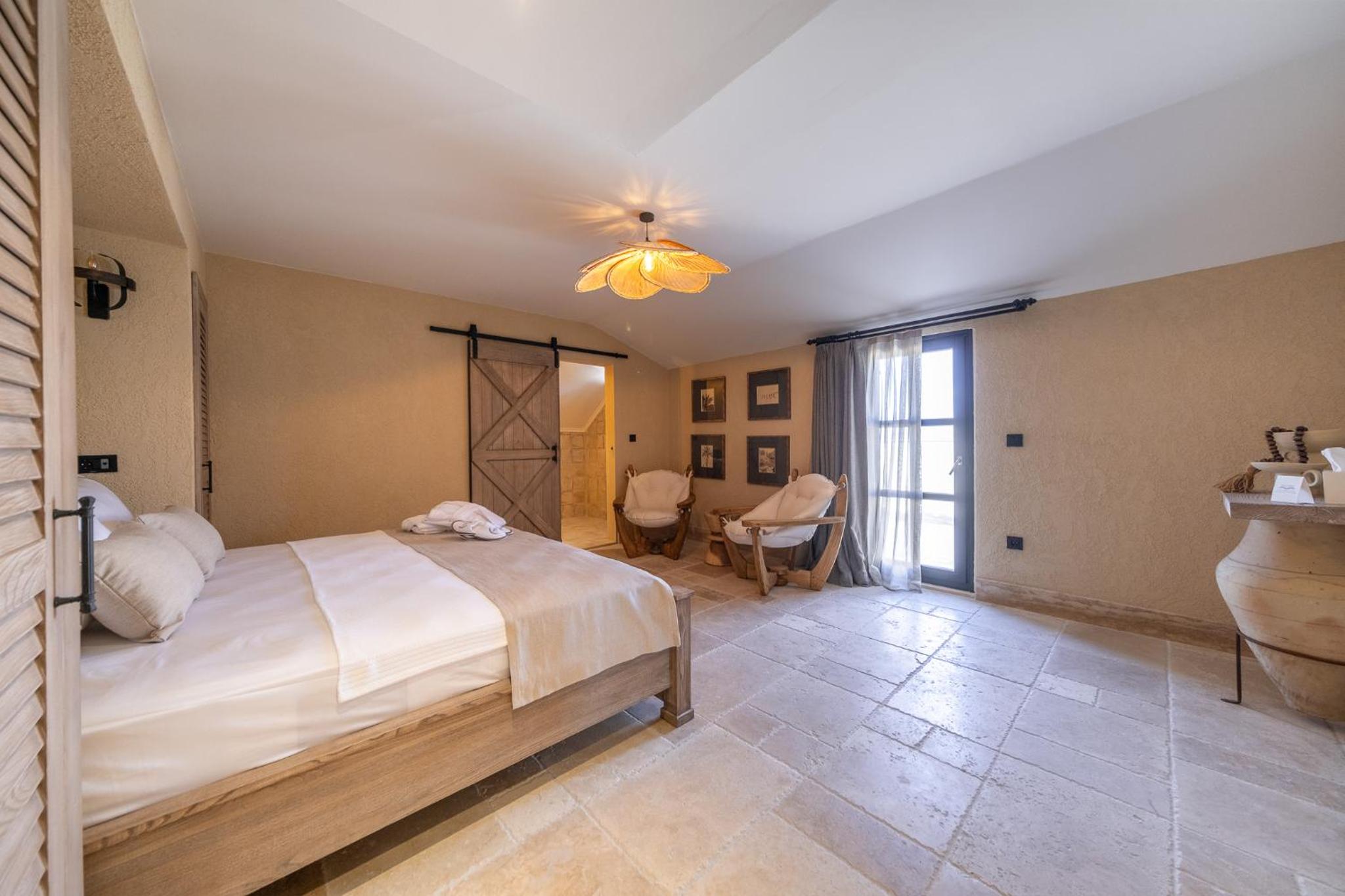 Suite With Sea View photo 3