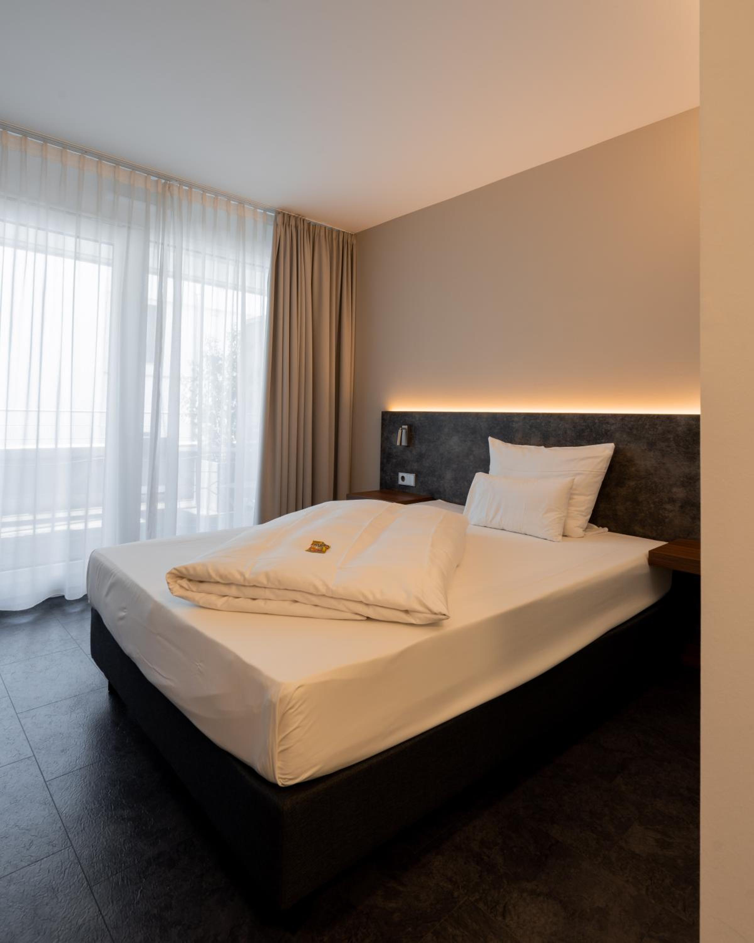 Single Room with Balcony photo 1
