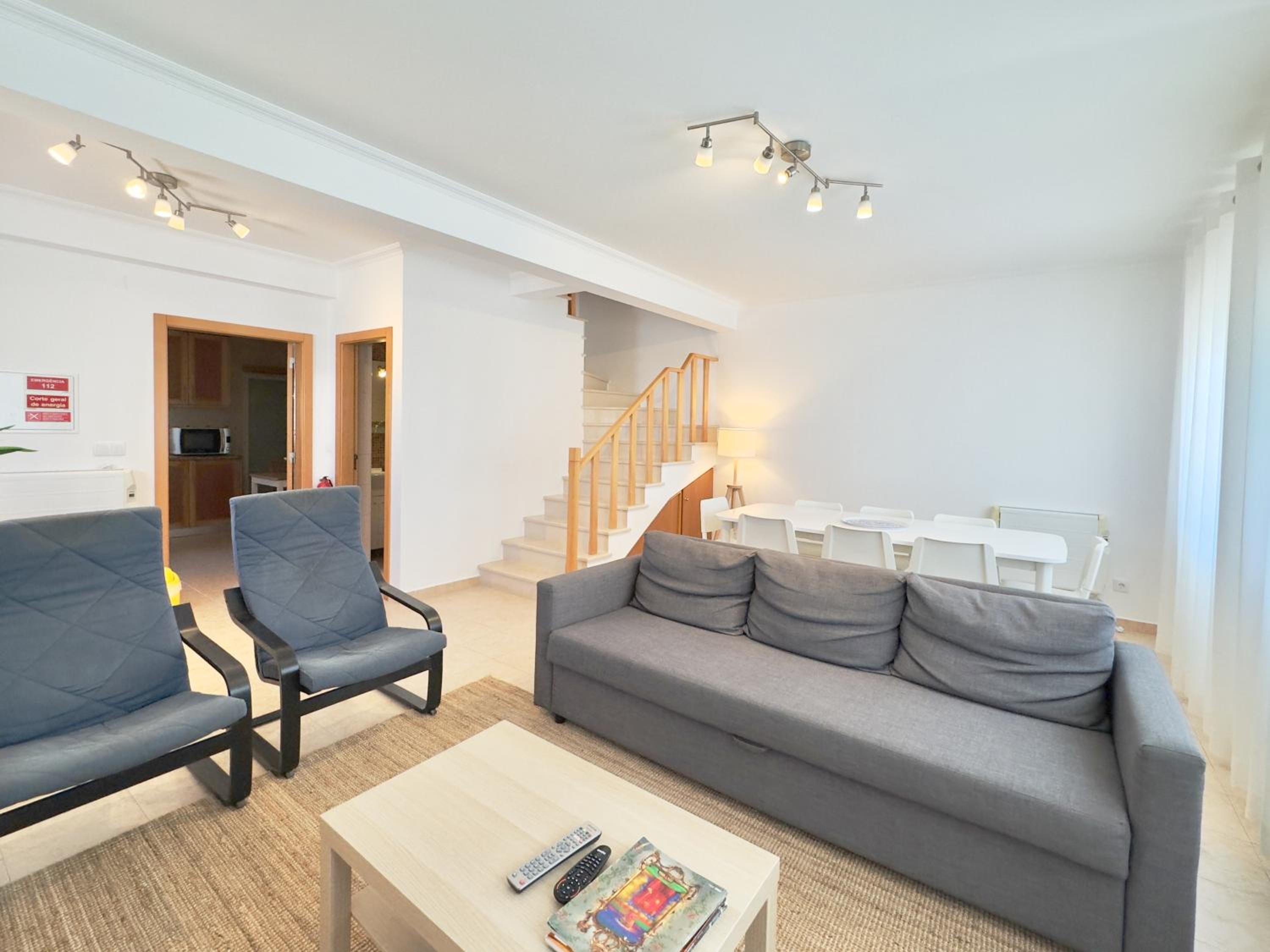 Three-Bedroom Villa photo 3