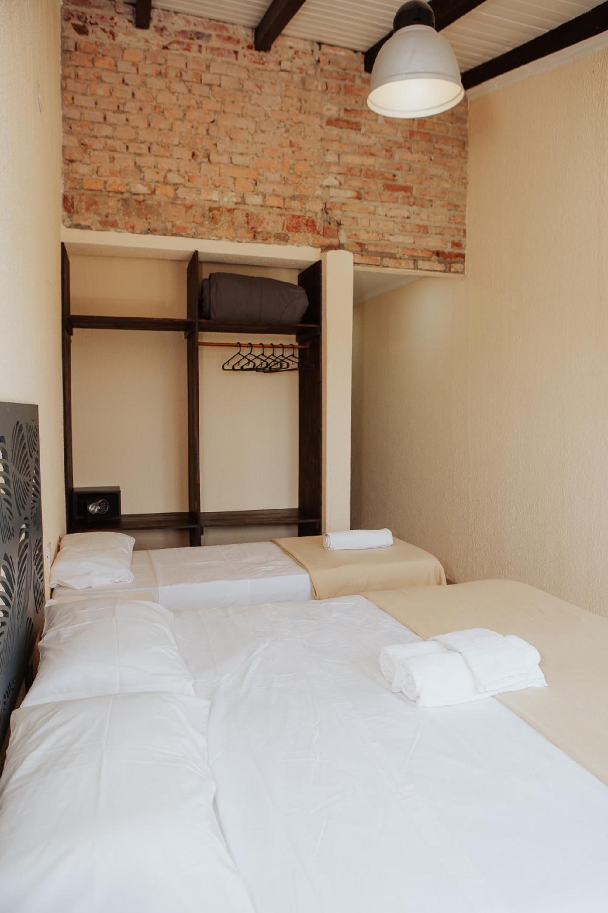 Triple Room with Balcony photo 3
