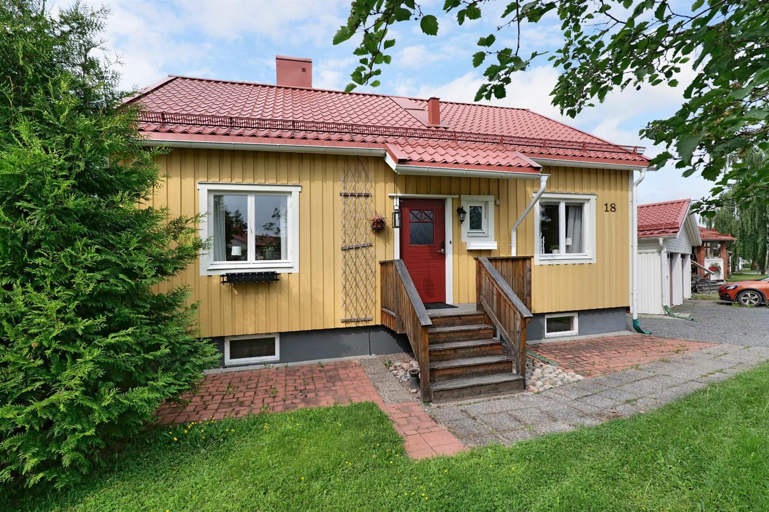 Villa photo 1