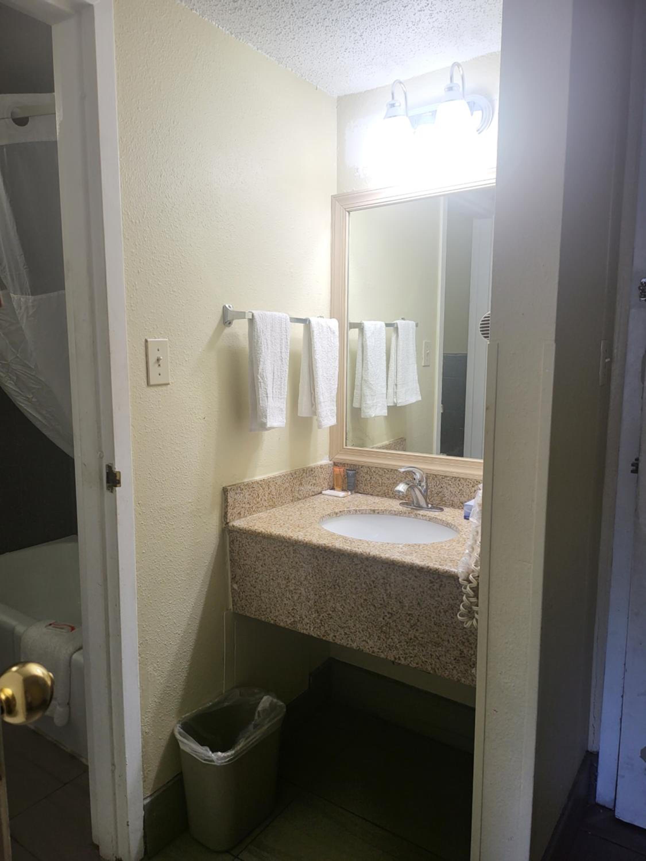 King Room photo 3
