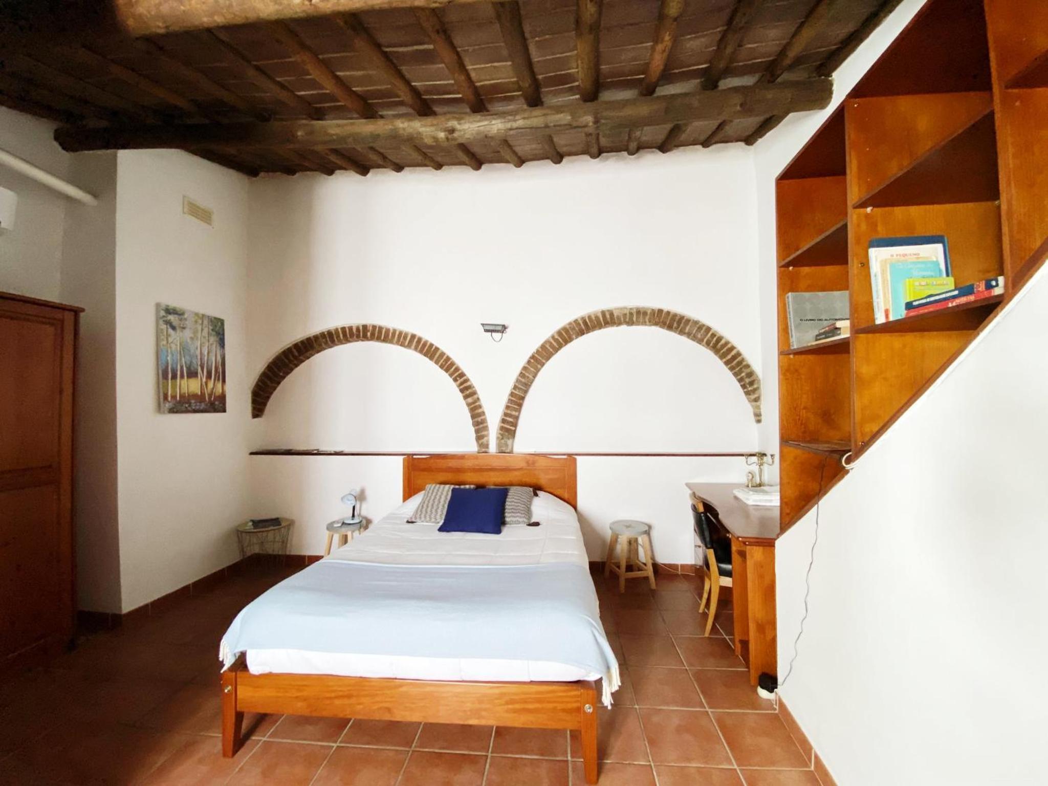 One-Bedroom House - Photo 24