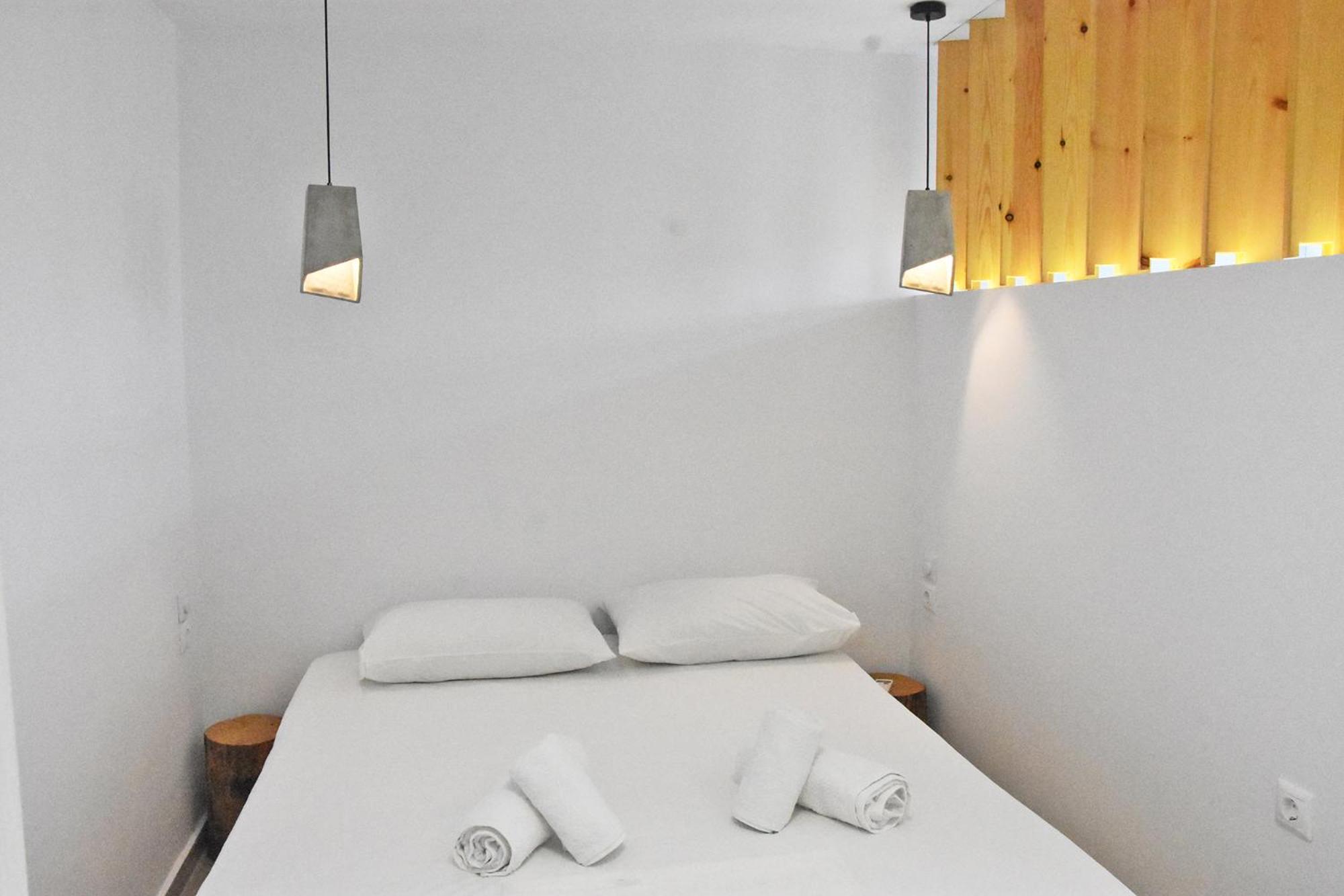 One-Bedroom House photo 1