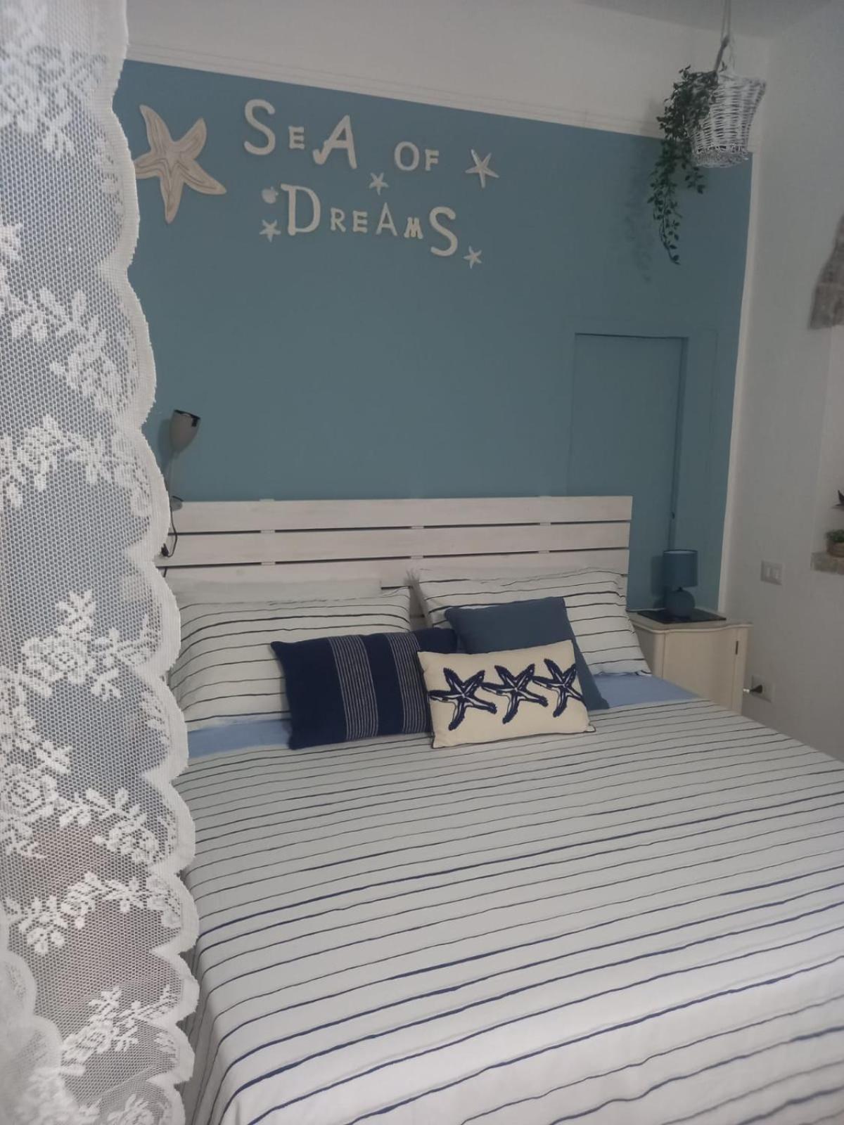 Chambre Double Deluxe (2 Adultes + 1 Enfant)