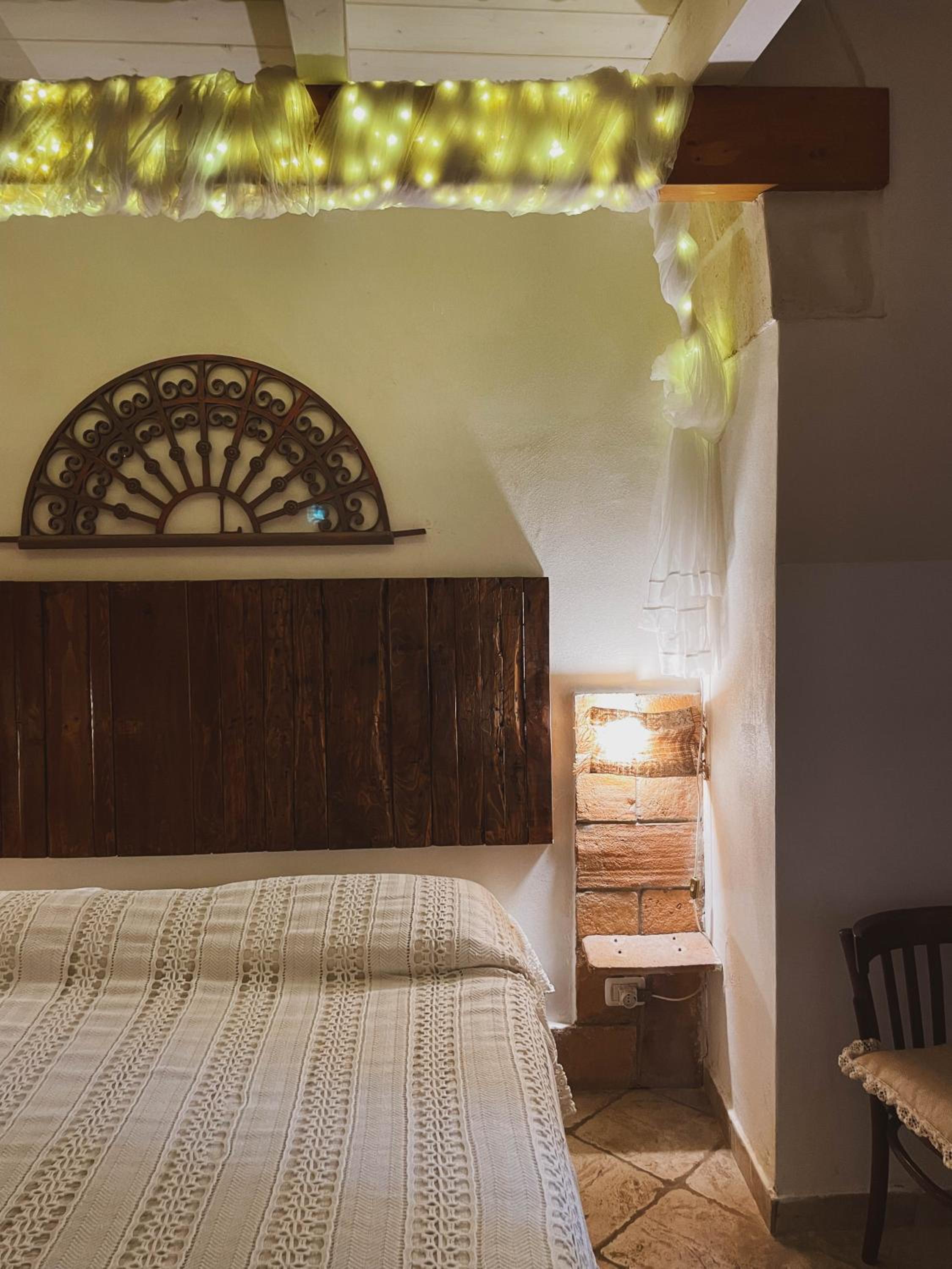 Quadruple Room with Private Bathroom photo 1