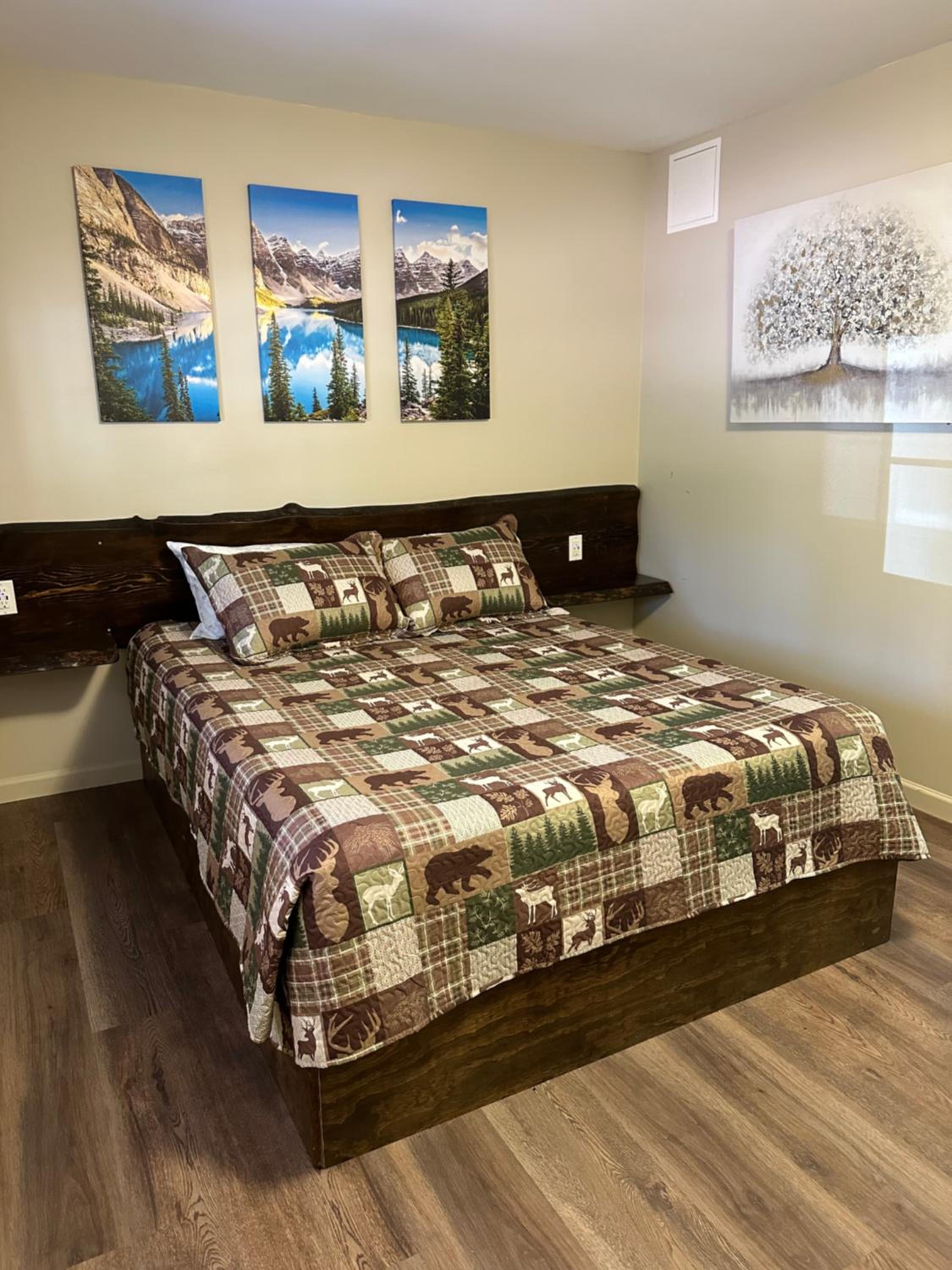 Queen Room
