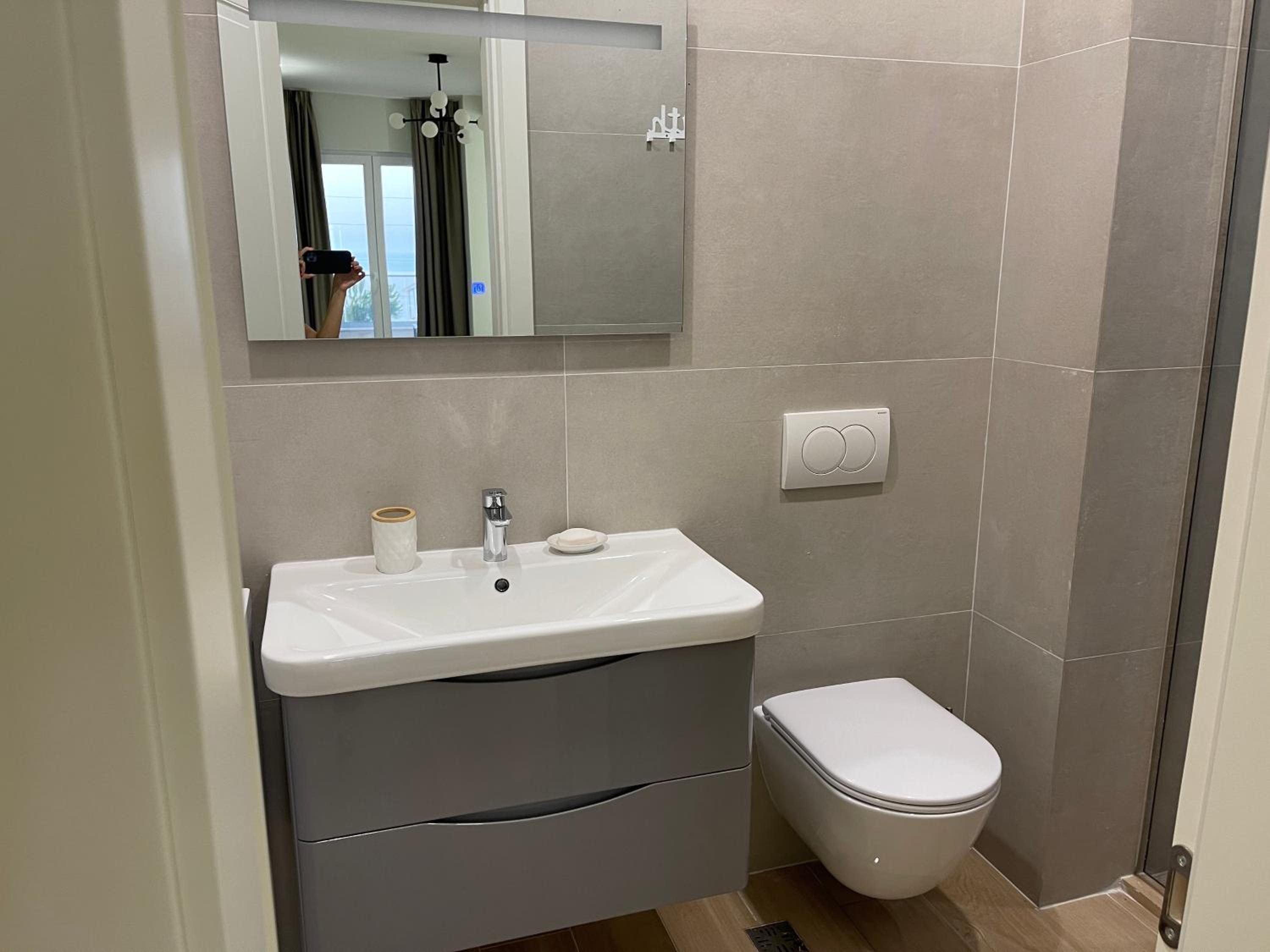 Deluxe Triple Room with Sea View photo 3