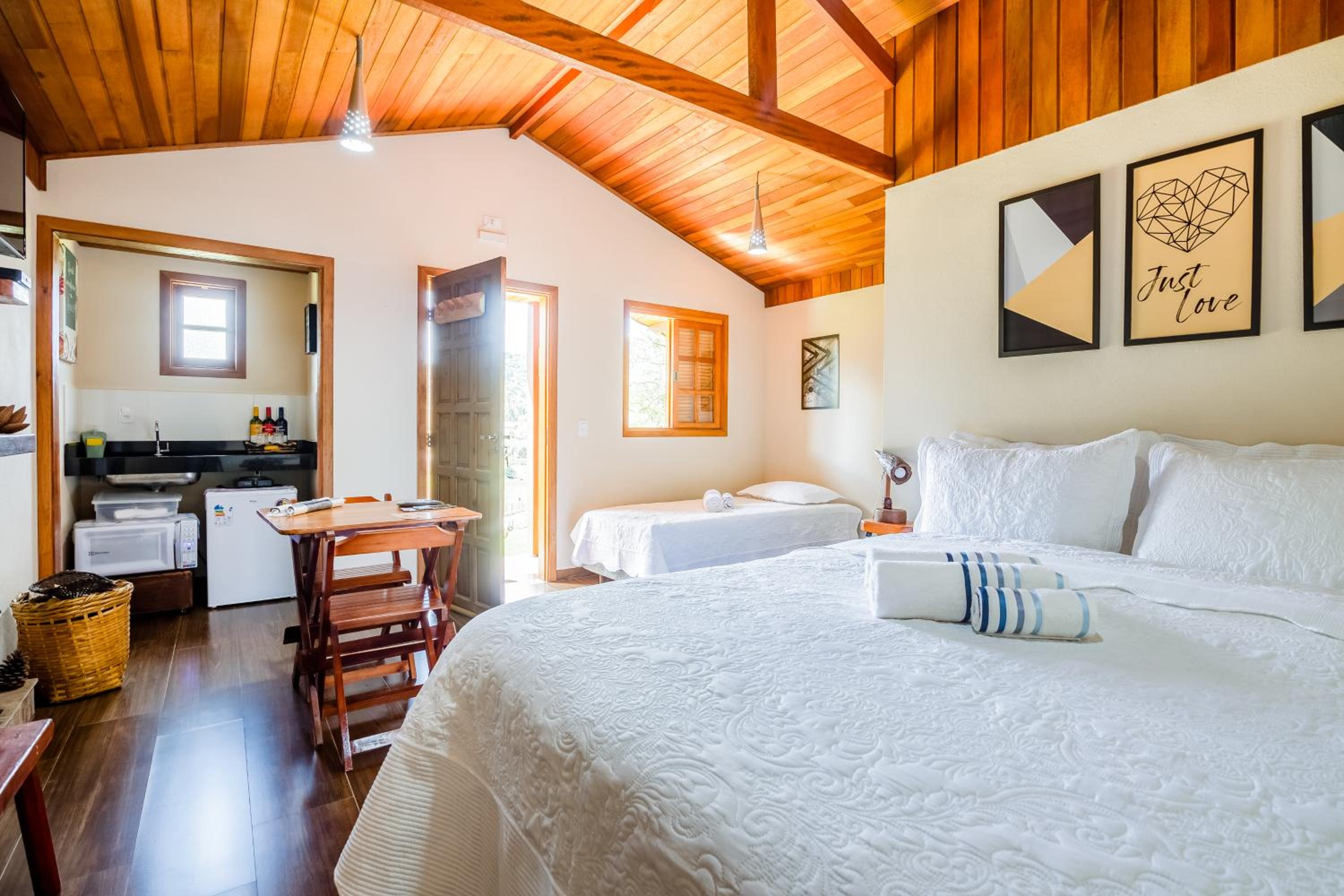 Chalet photo 1