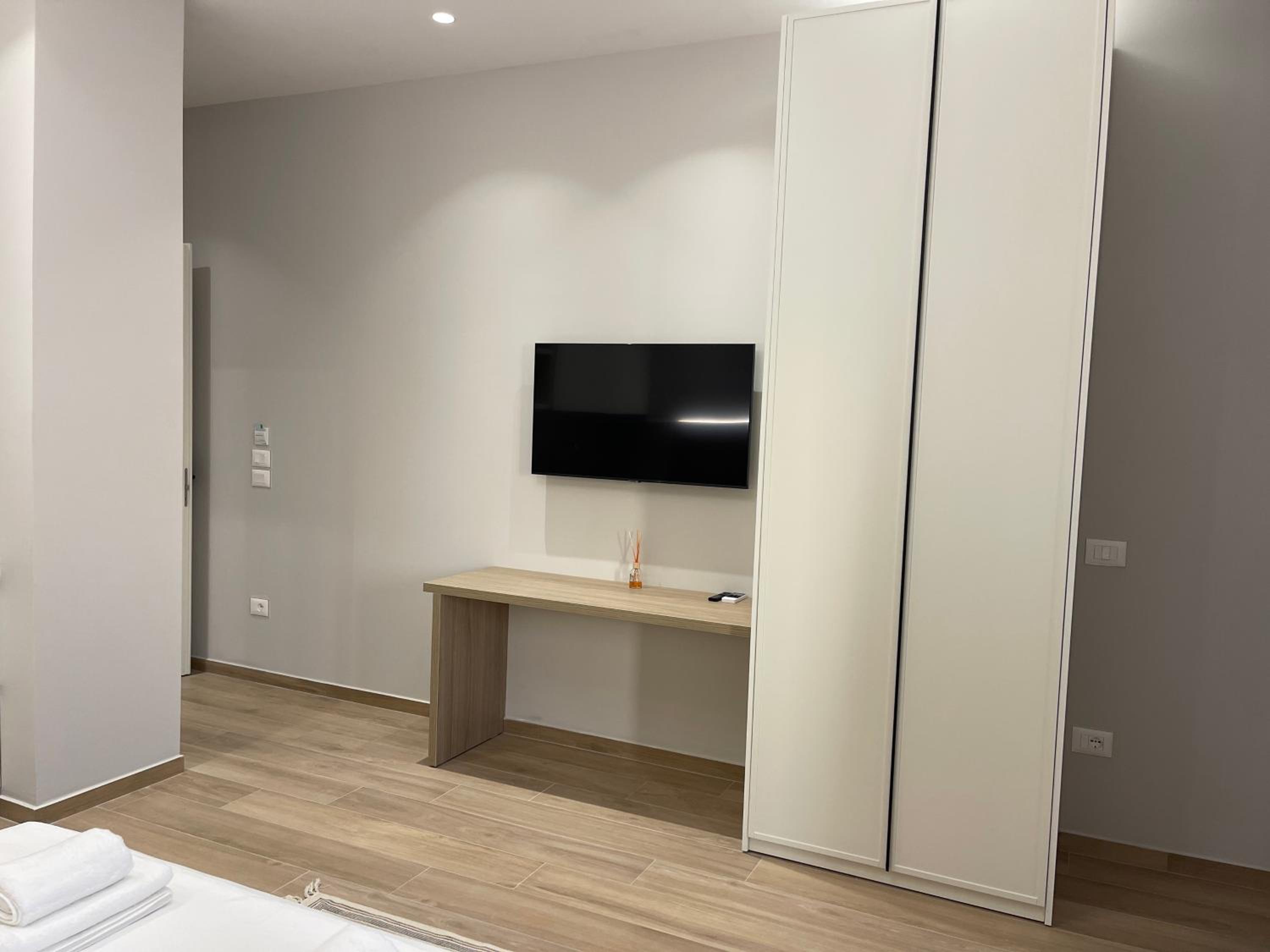 Deluxe Triple Room with Sea View photo 1