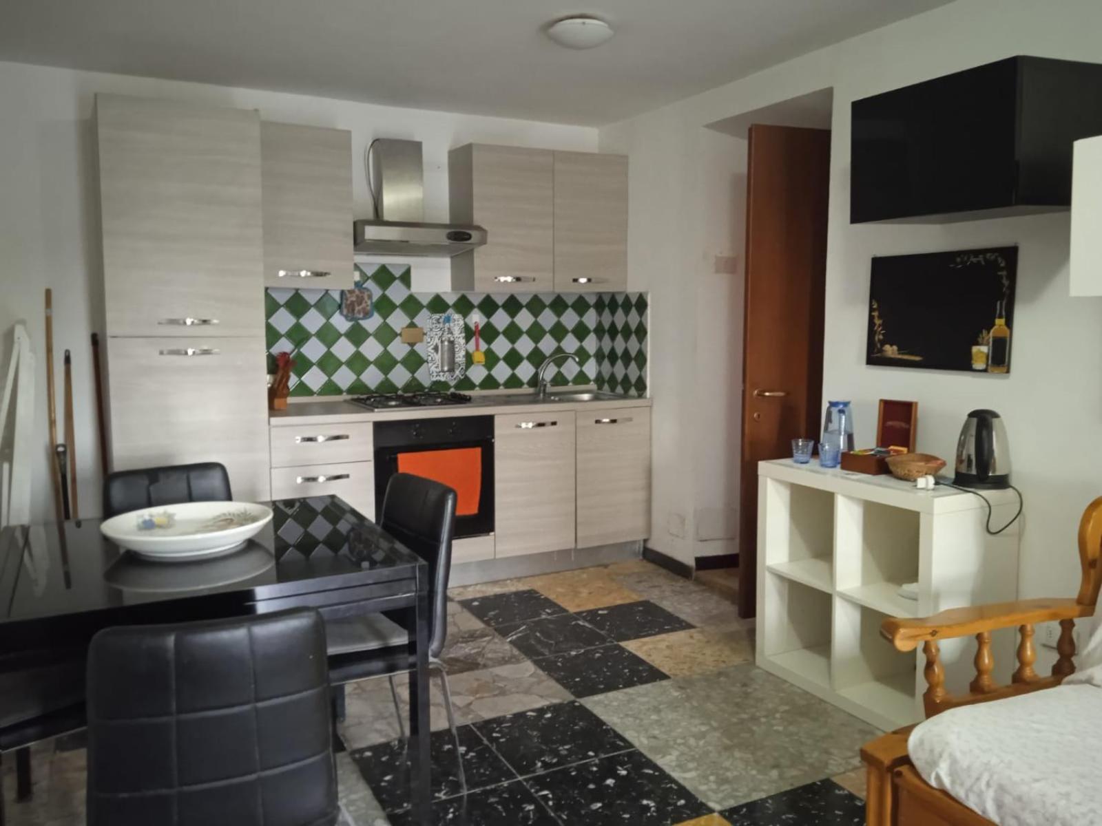One-Bedroom Apartment - Photo 14