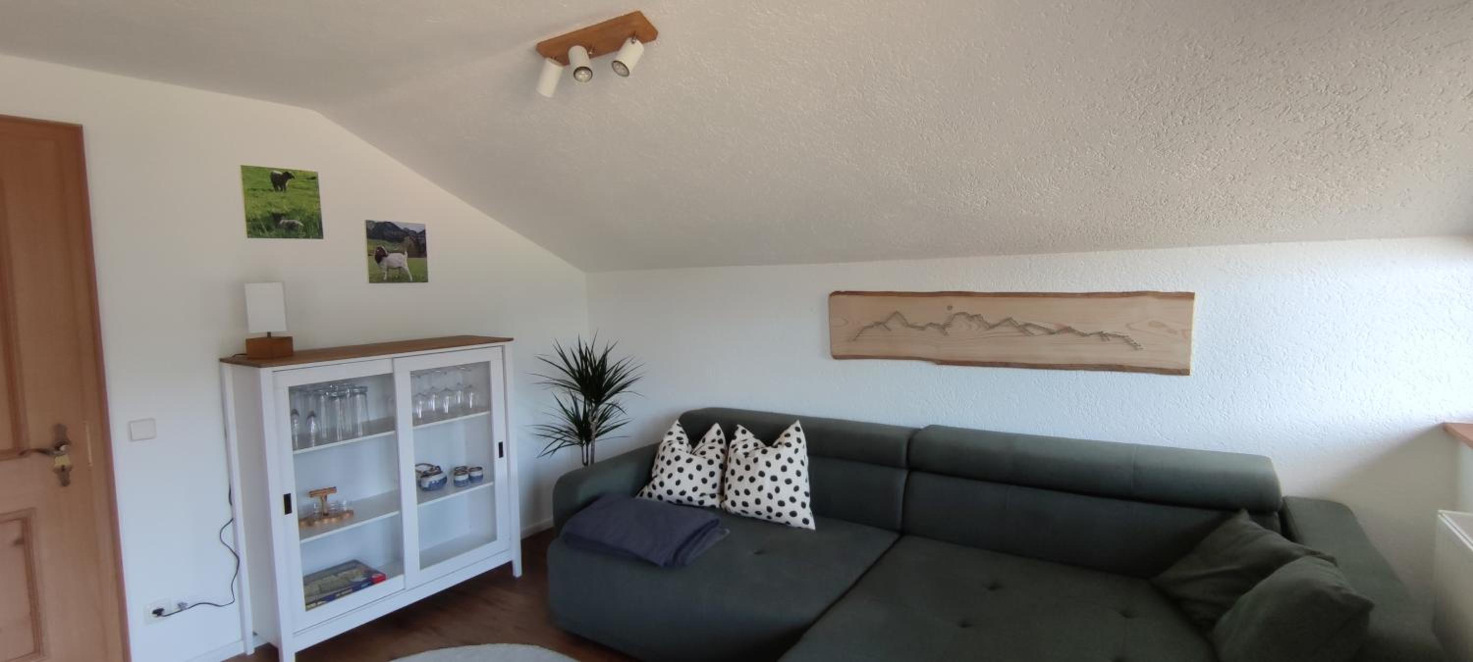 Three-Bedroom Apartment with Balcony photo 2