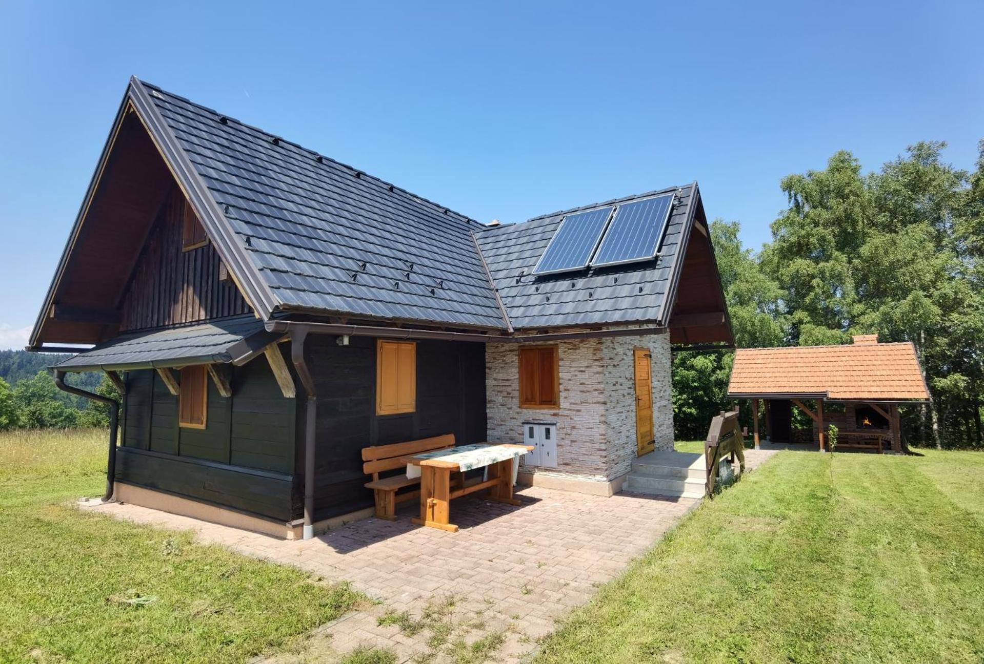 Three-Bedroom Chalet photo 2
