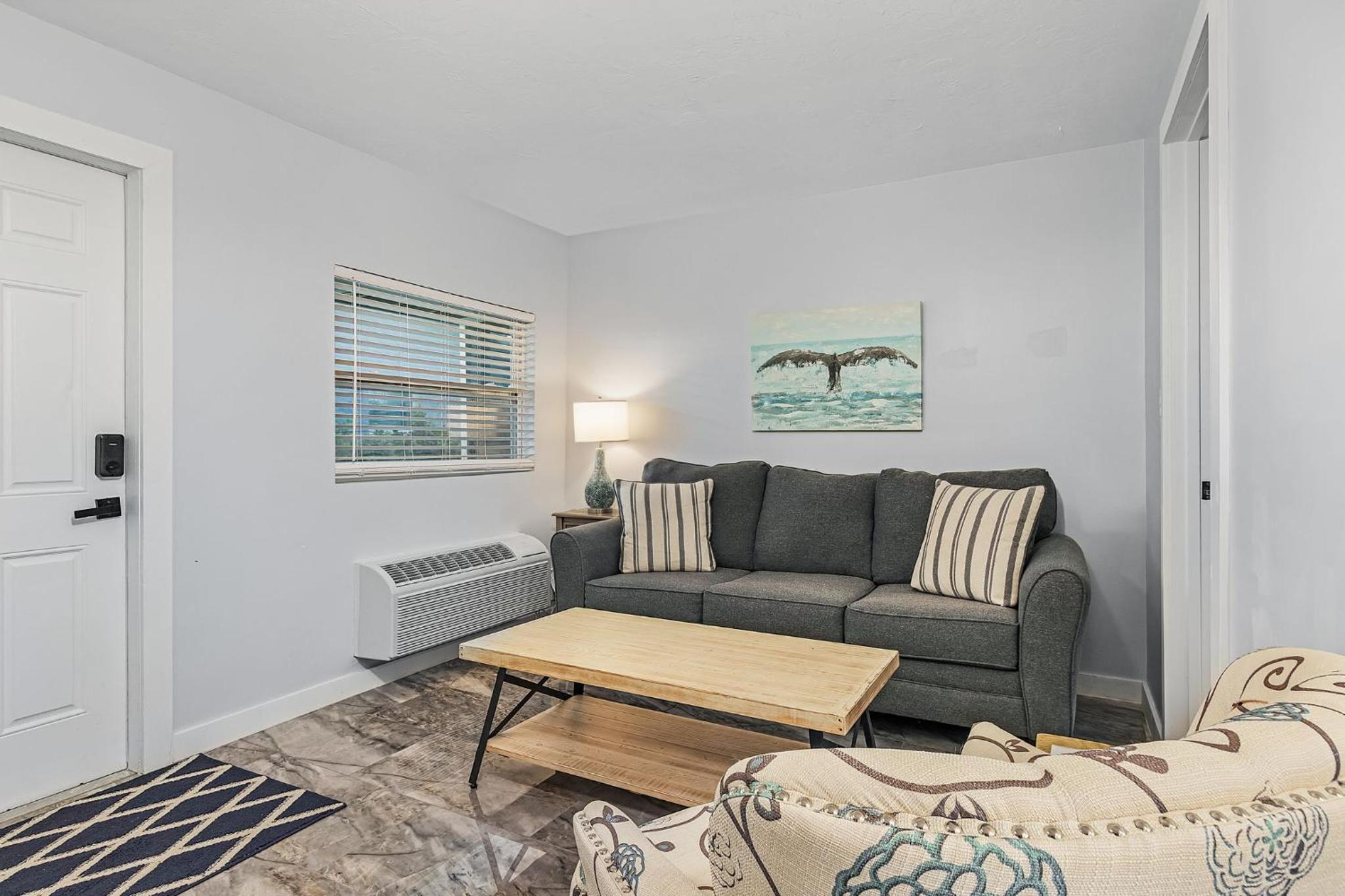 Apartment photo 3