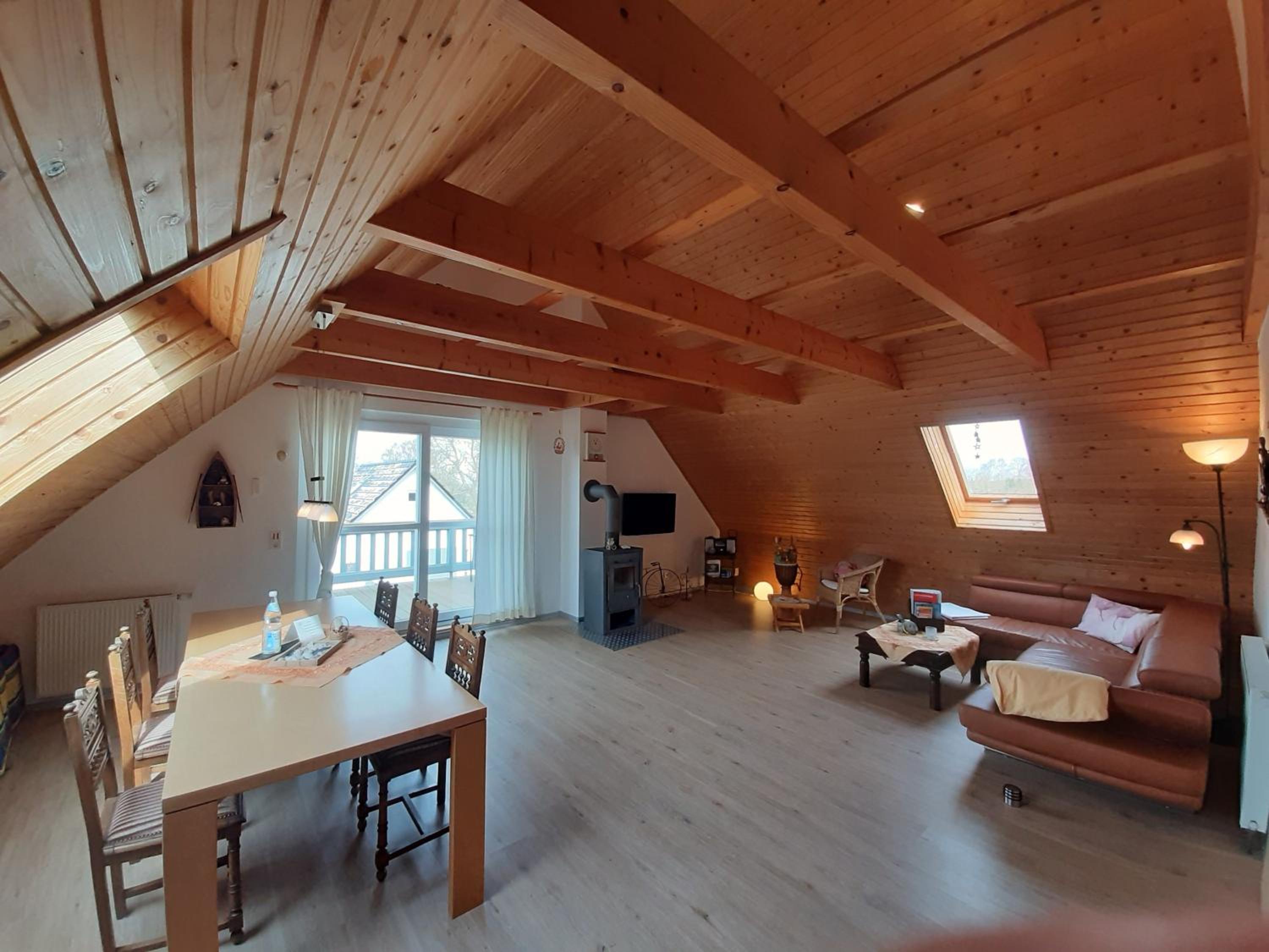 Two-Bedroom Apartment with Balcony photo 1