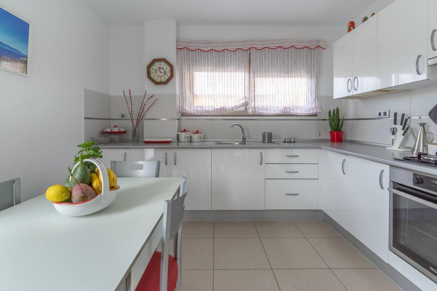 Two-Bedroom House photo 2