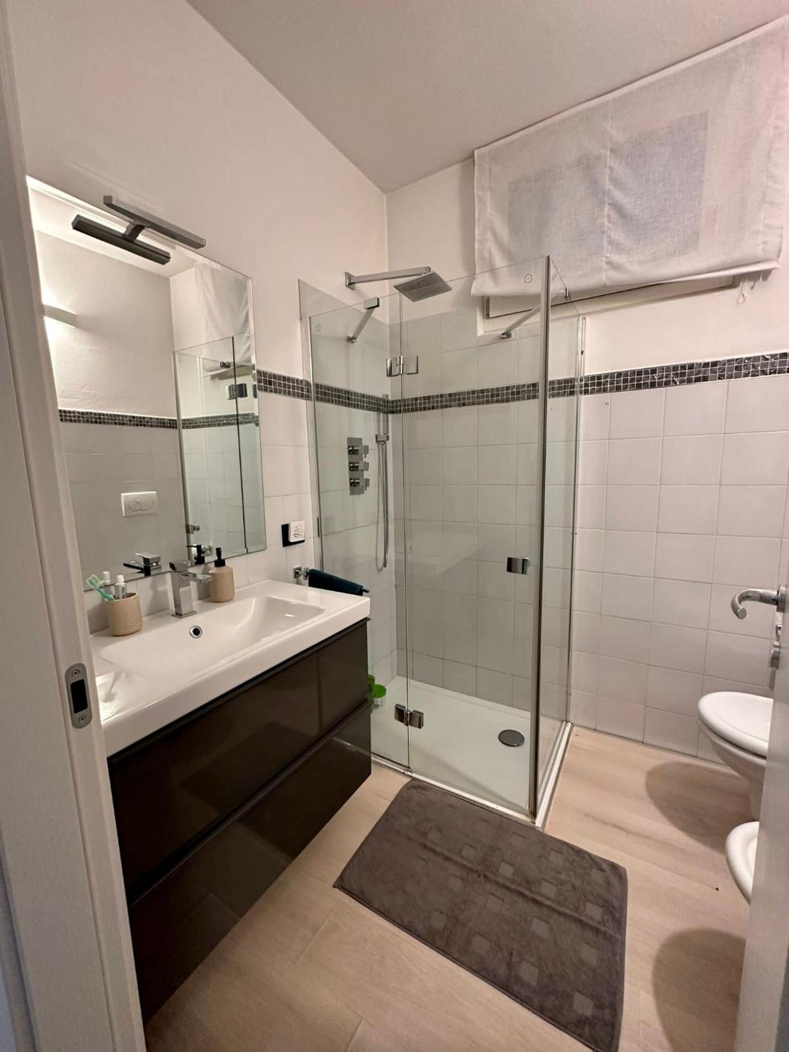 Two-Bedroom Apartment photo 3
