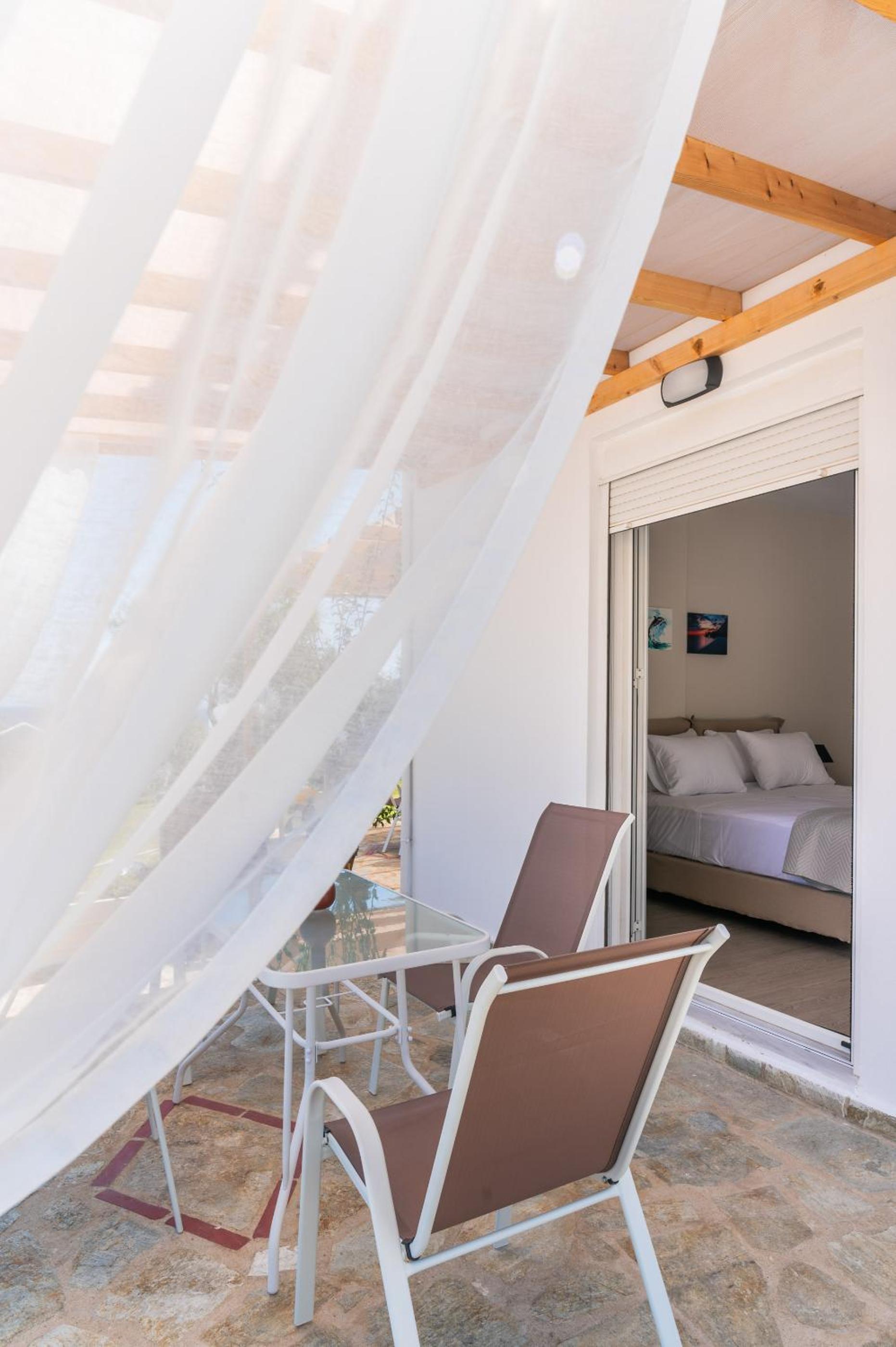 Studio with Sea View photo 3