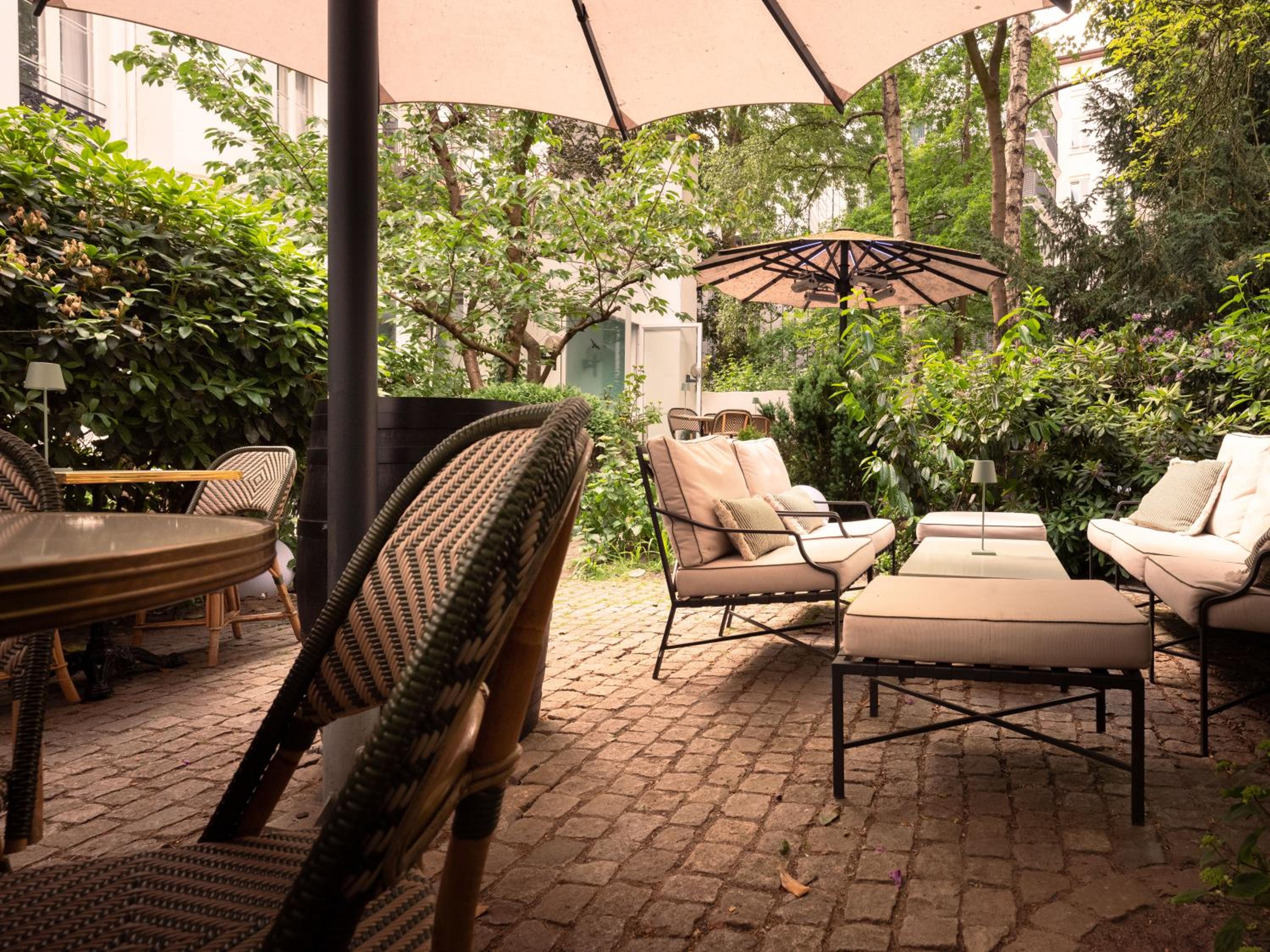 Garden single room