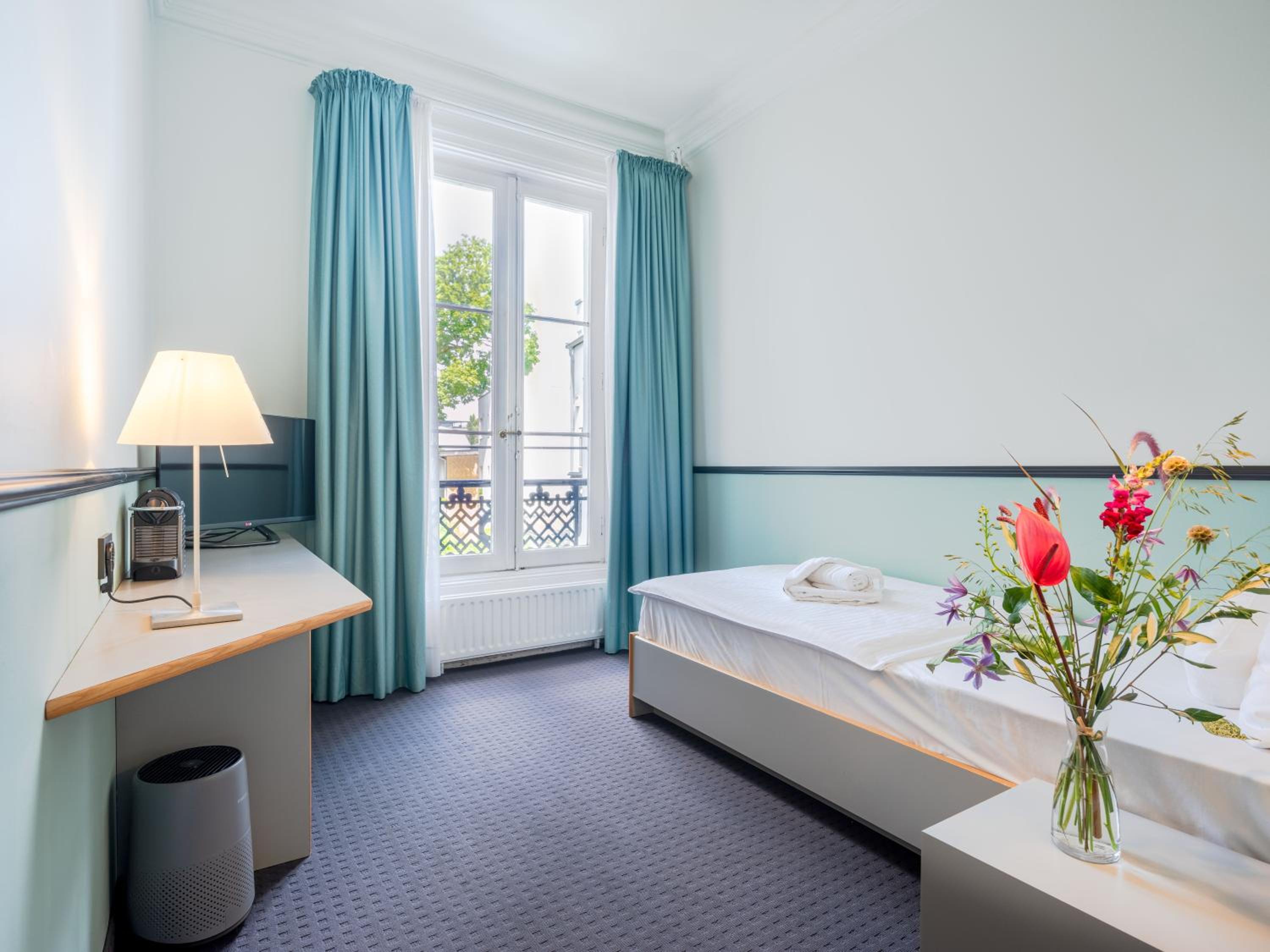Garden single room