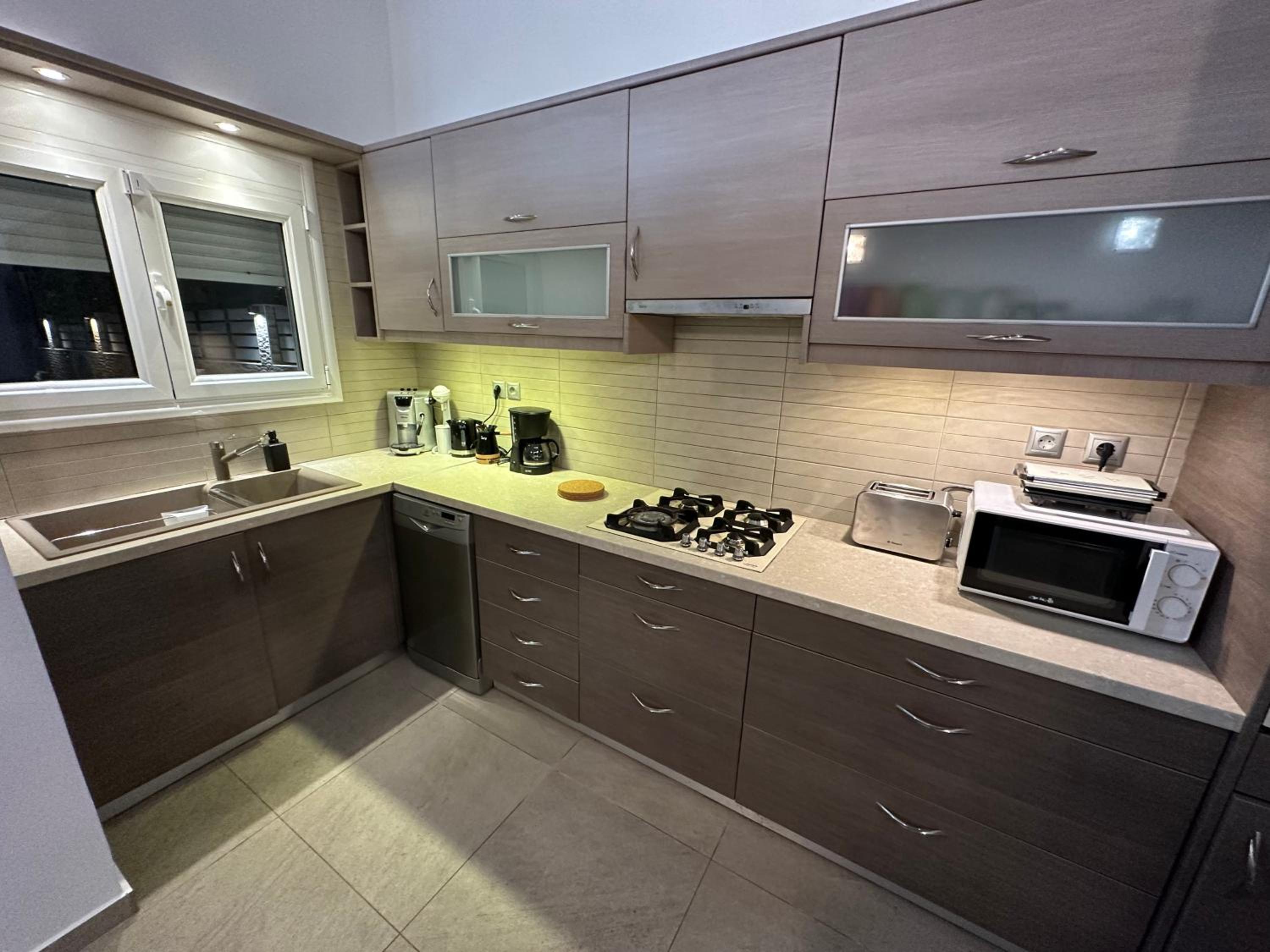 Three-Bedroom House photo 2