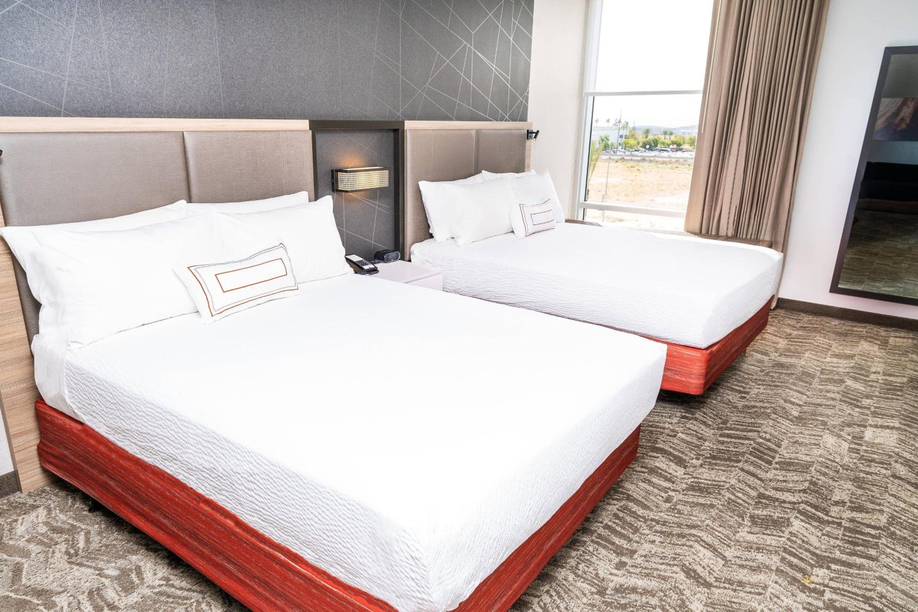 Queen Suite with Two Queen Beds and Roll-In Shower - Mobility Access