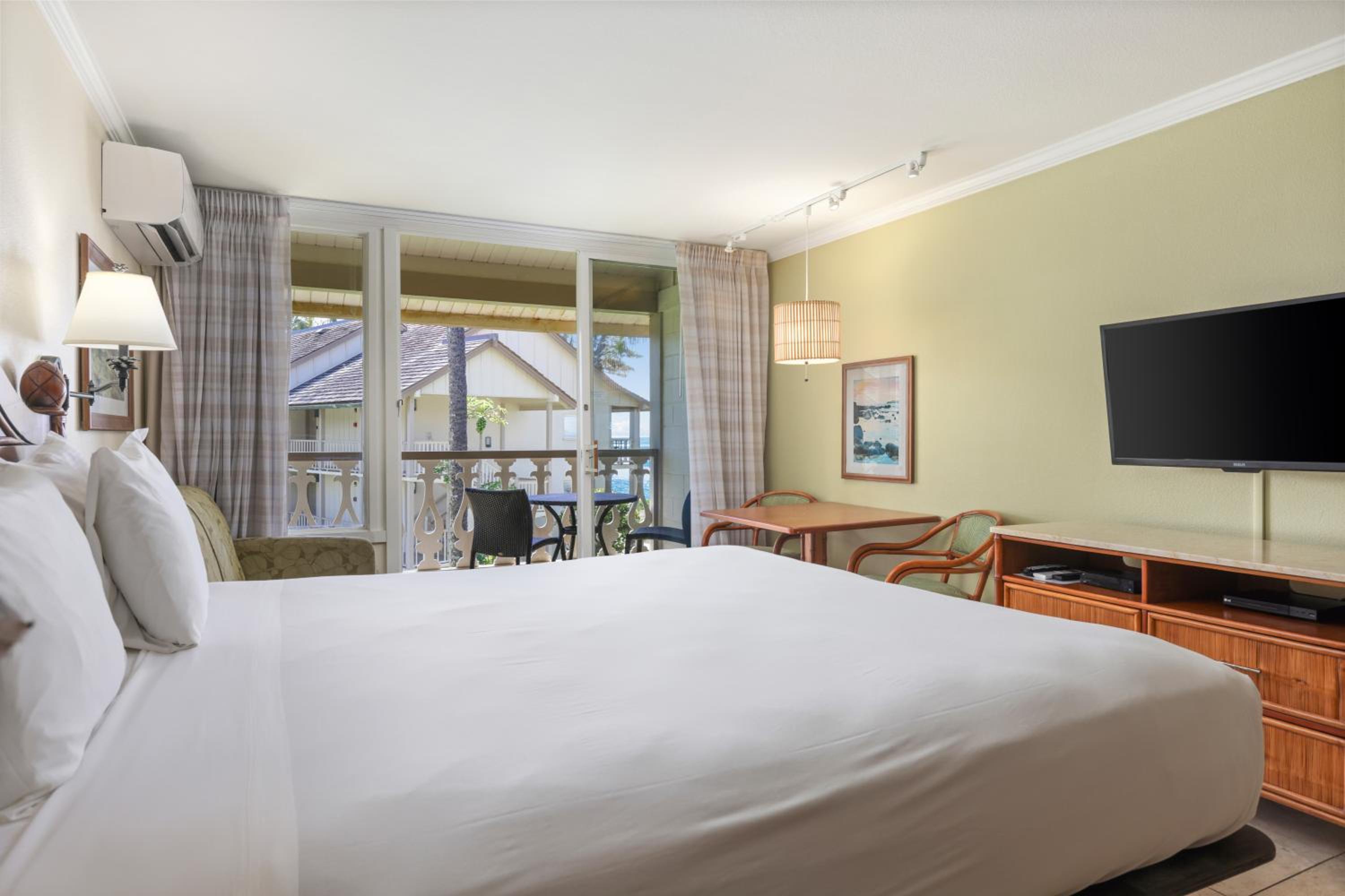 Room with Ocean View - Photo 8