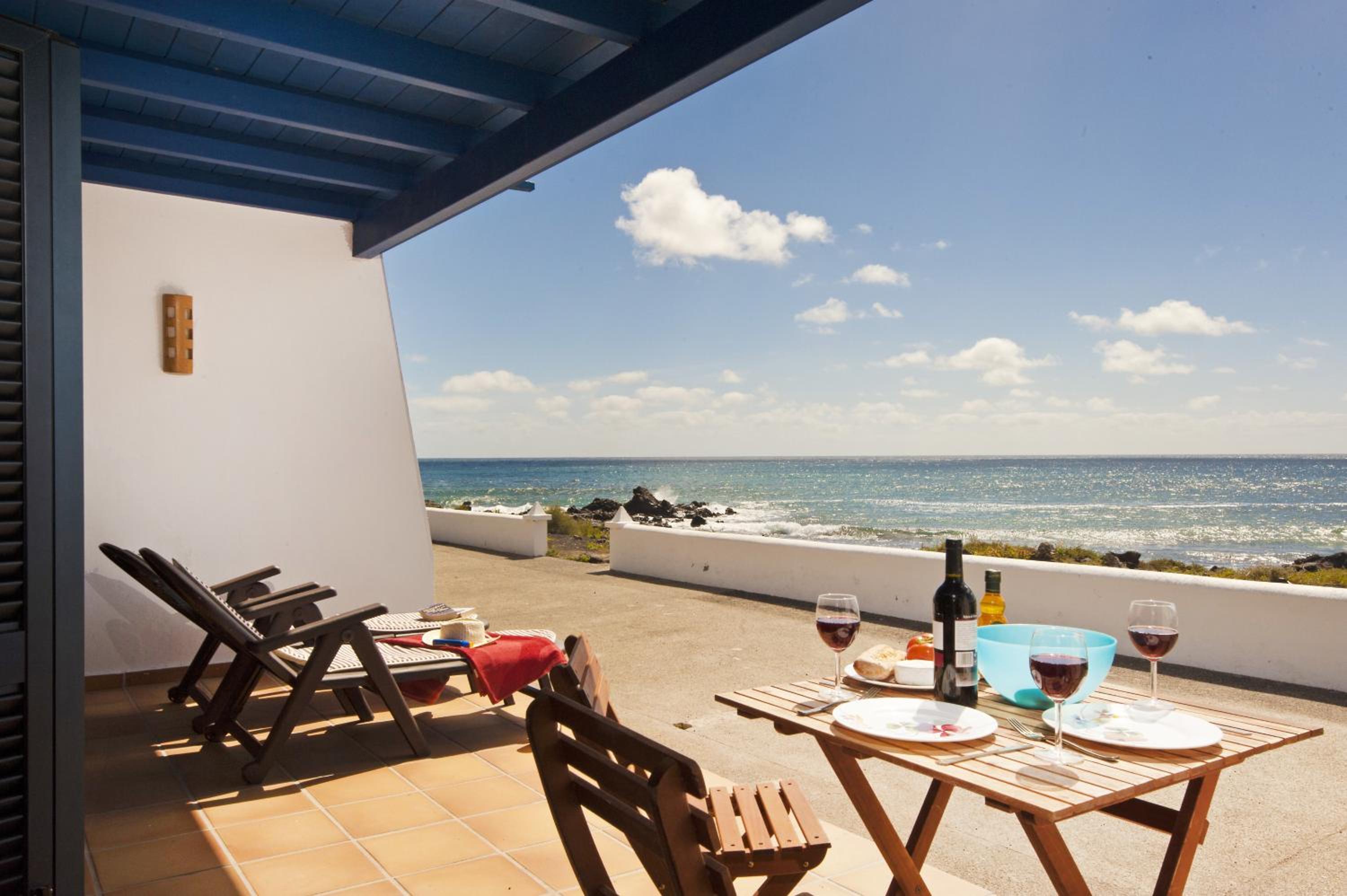 Apartment with Sea View photo 2