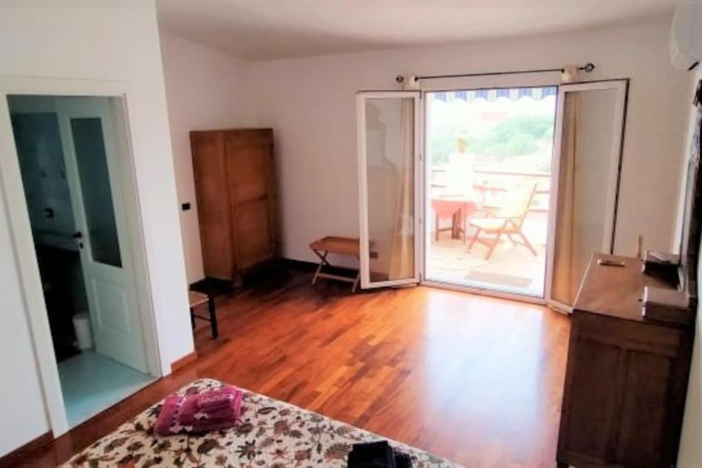 Deluxe Double Room with Sea View photo 2