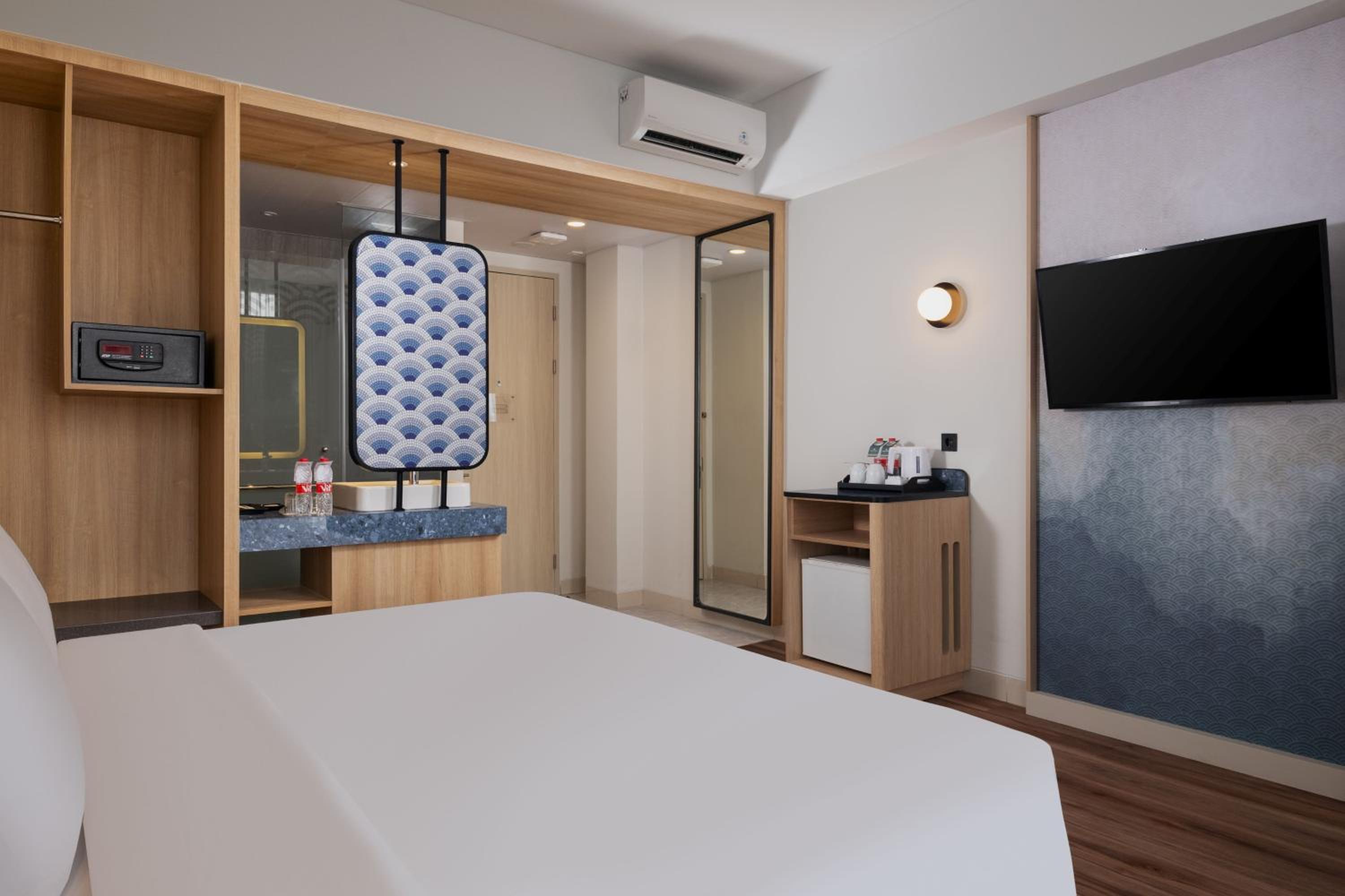 Deluxe Double Room photo 2