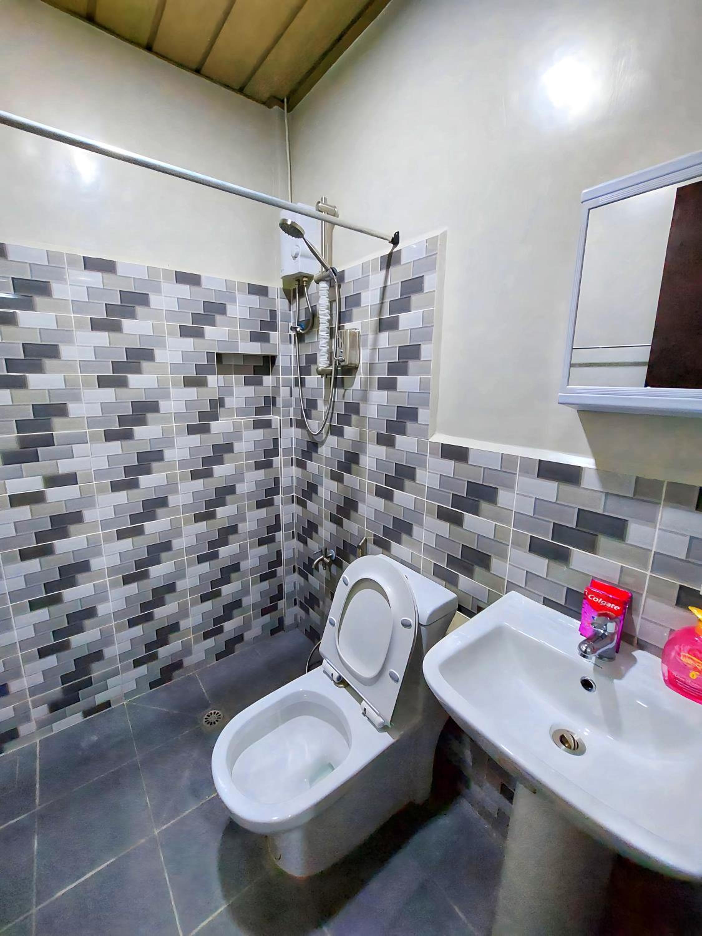 Apartment - Ground Floor photo 2