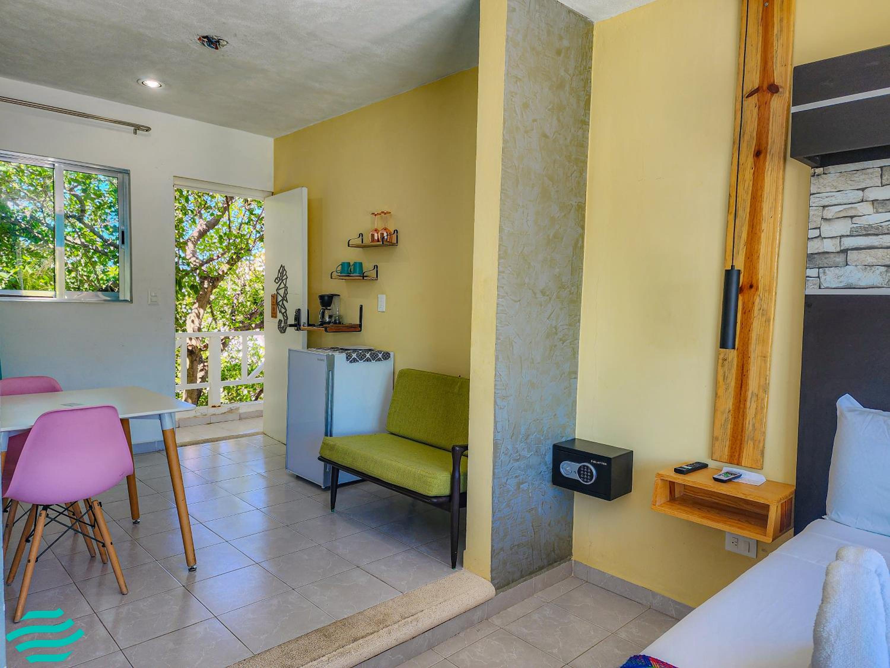 Double Room with Terrace - Photo 9