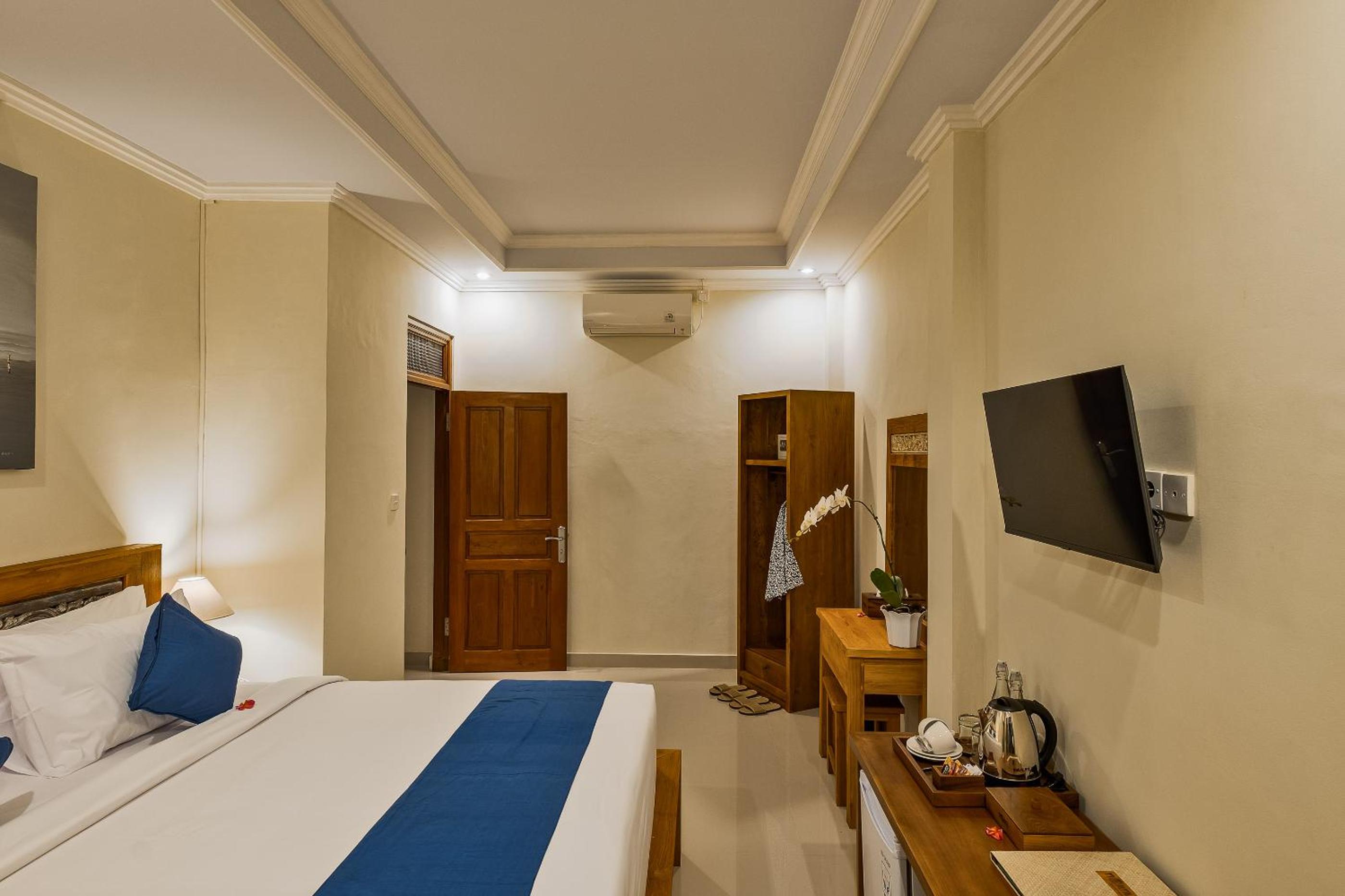 Deluxe Double Room - Photo 16