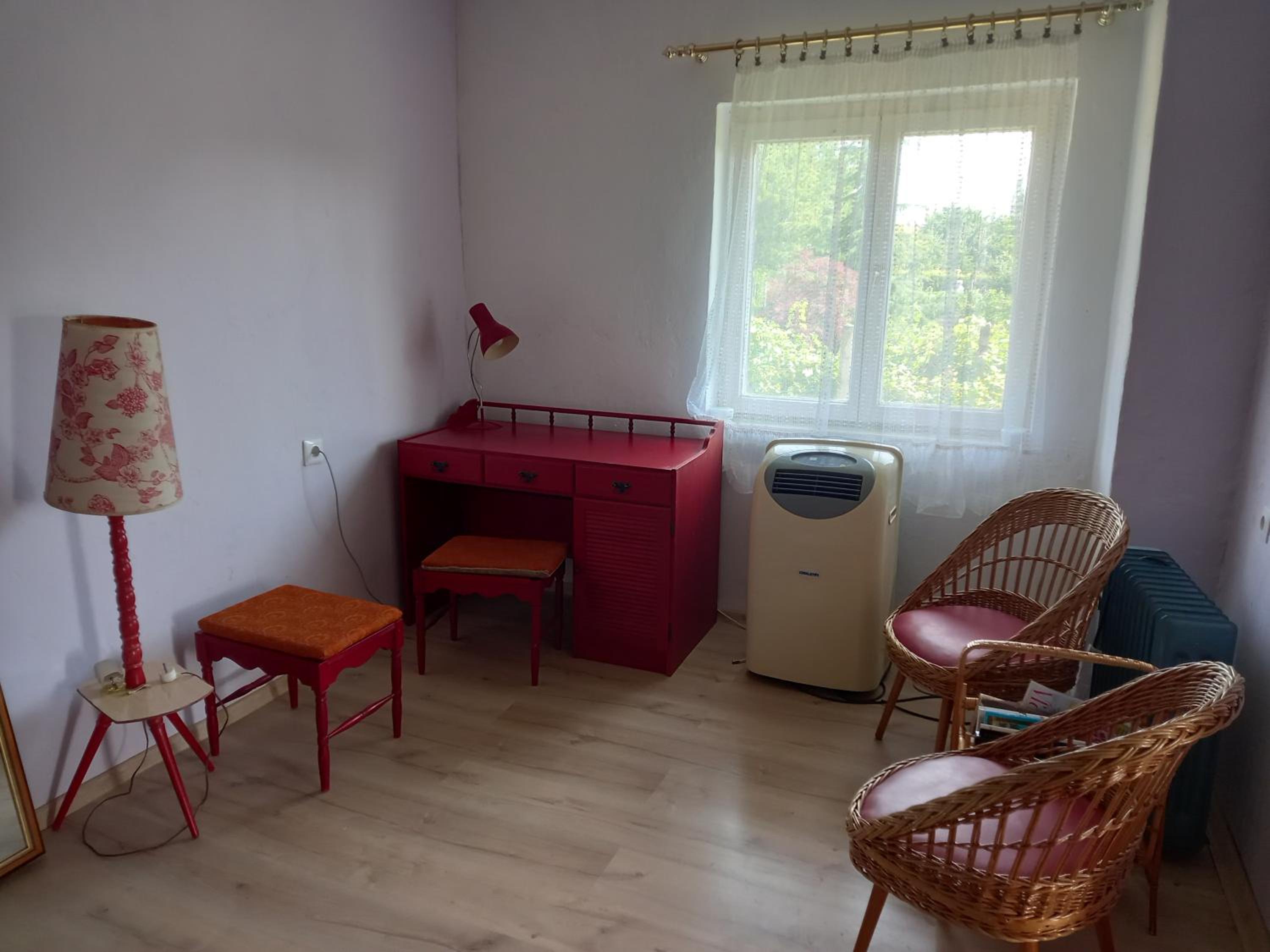 Three-Bedroom House photo 3