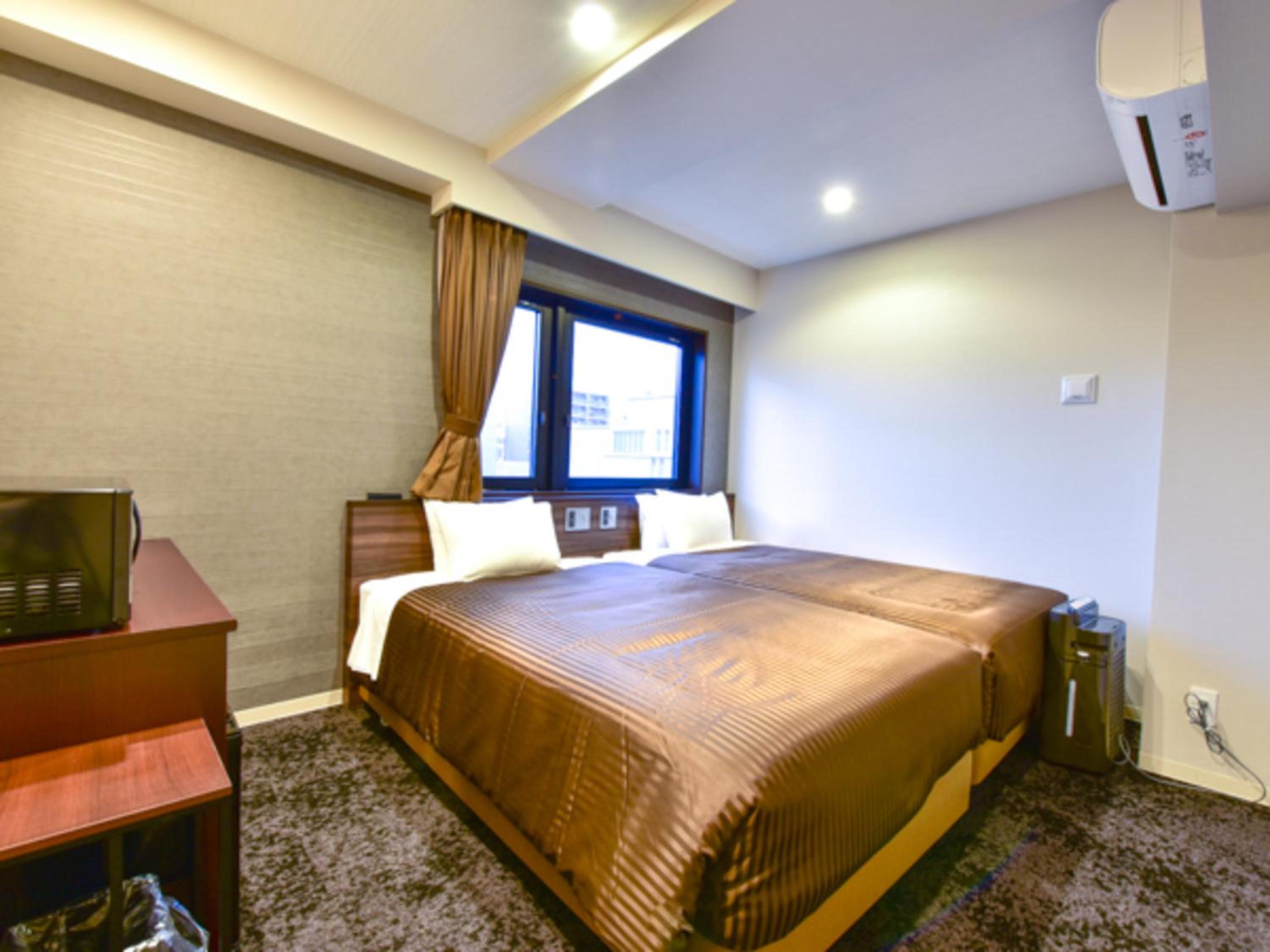 Twin Room - Smoking - Photo 3