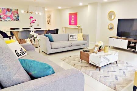 Apartment - Photo 1