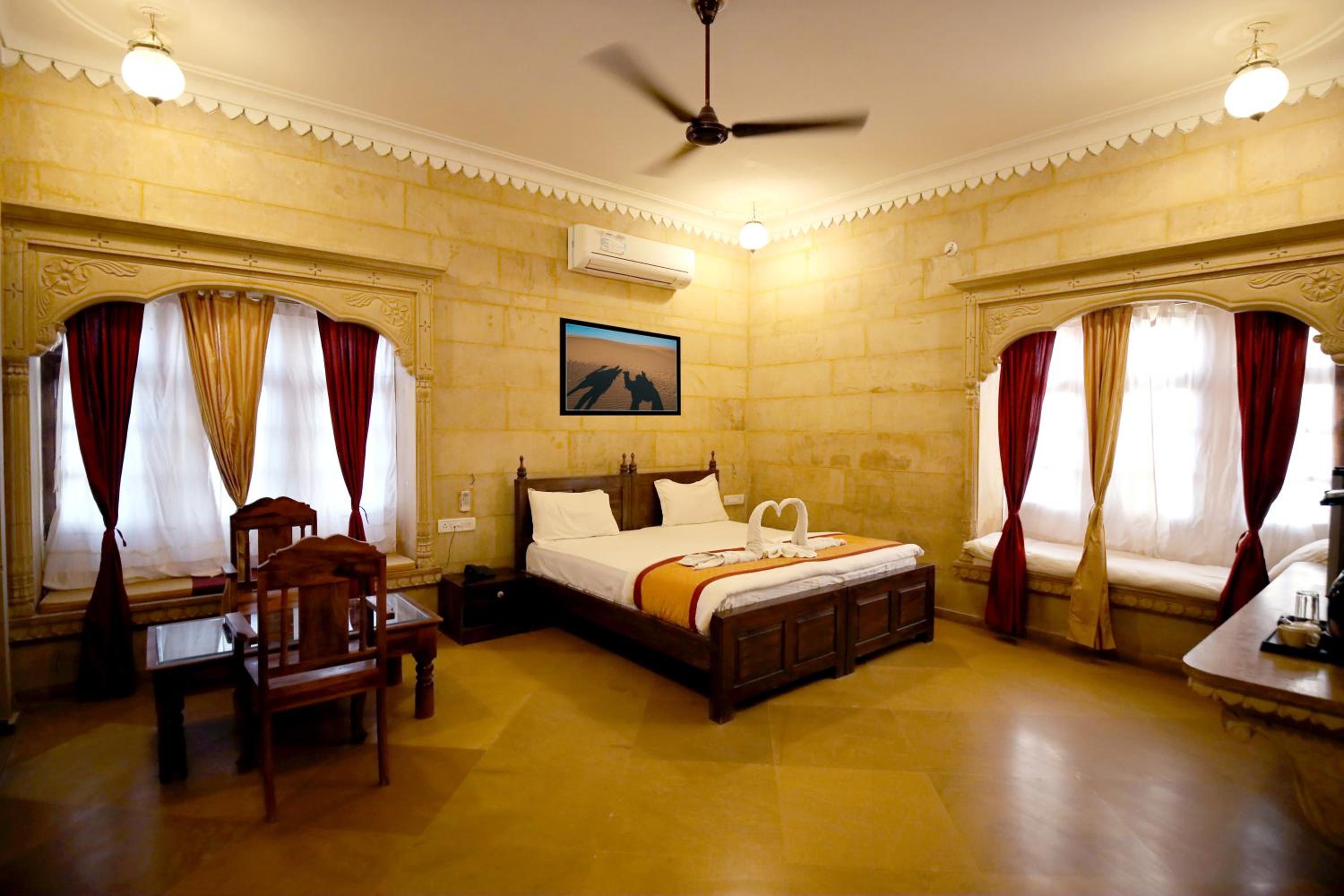 Deluxe Double or Twin Room