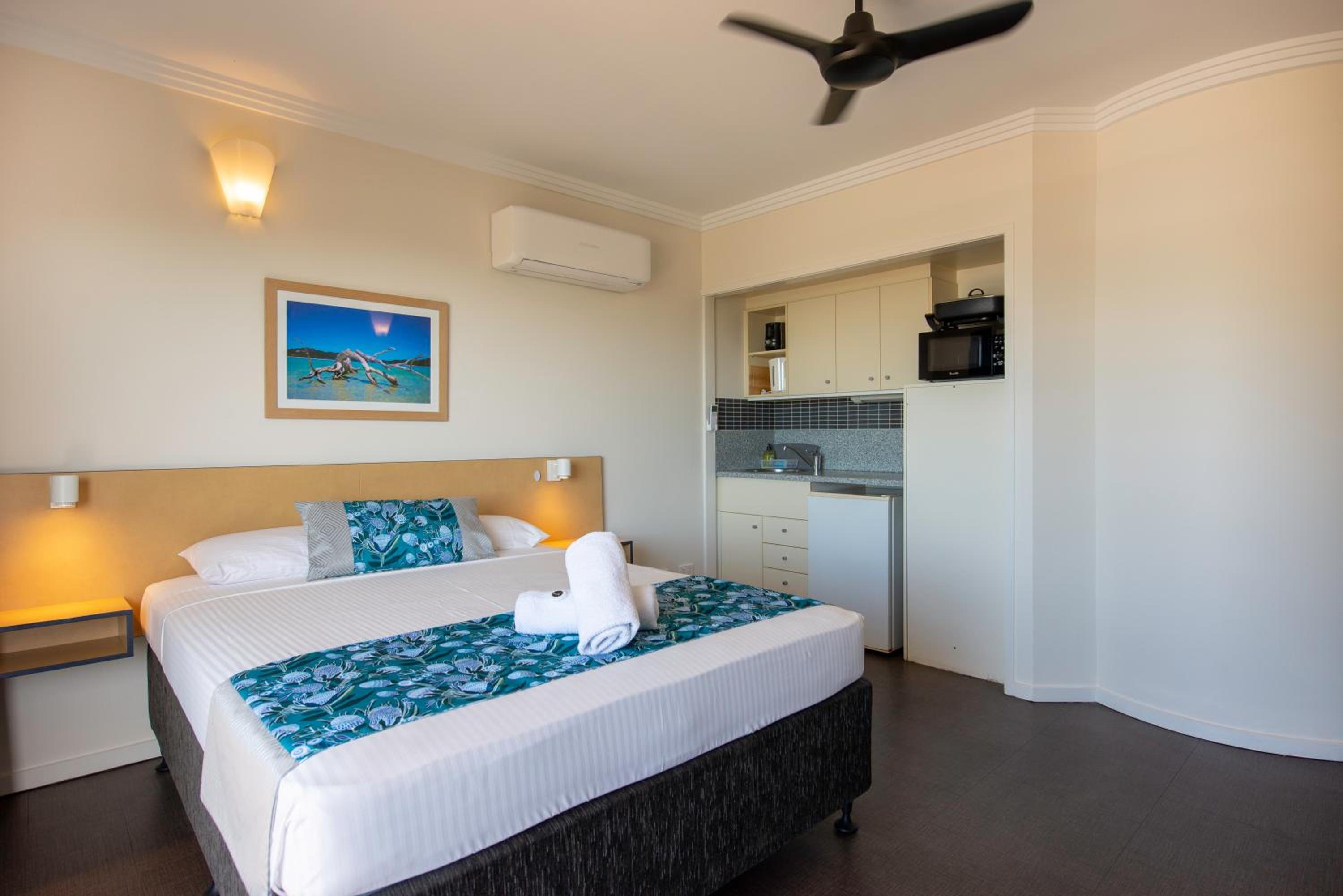 Holiday Suite