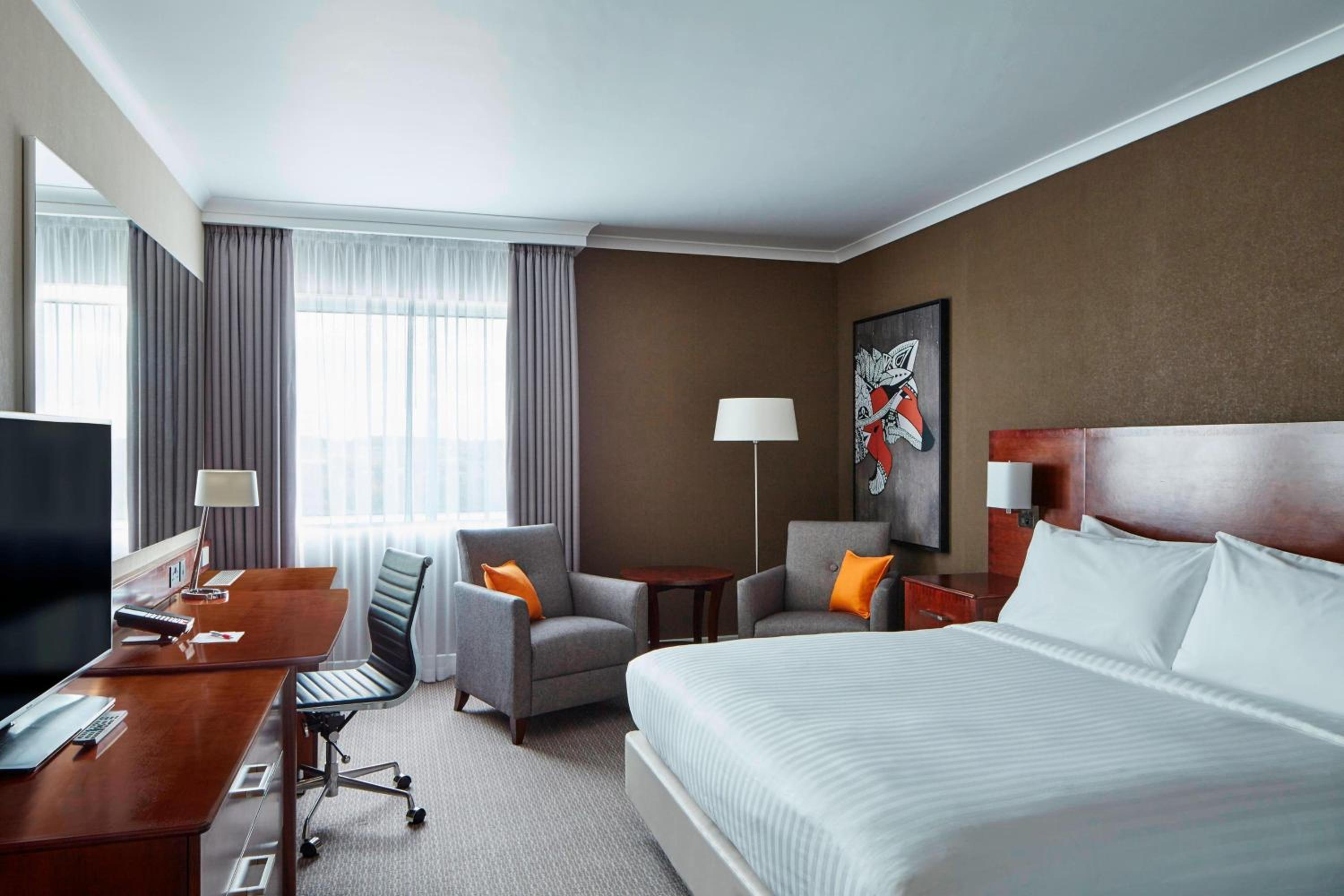 Deluxe King Room - Photo 1
