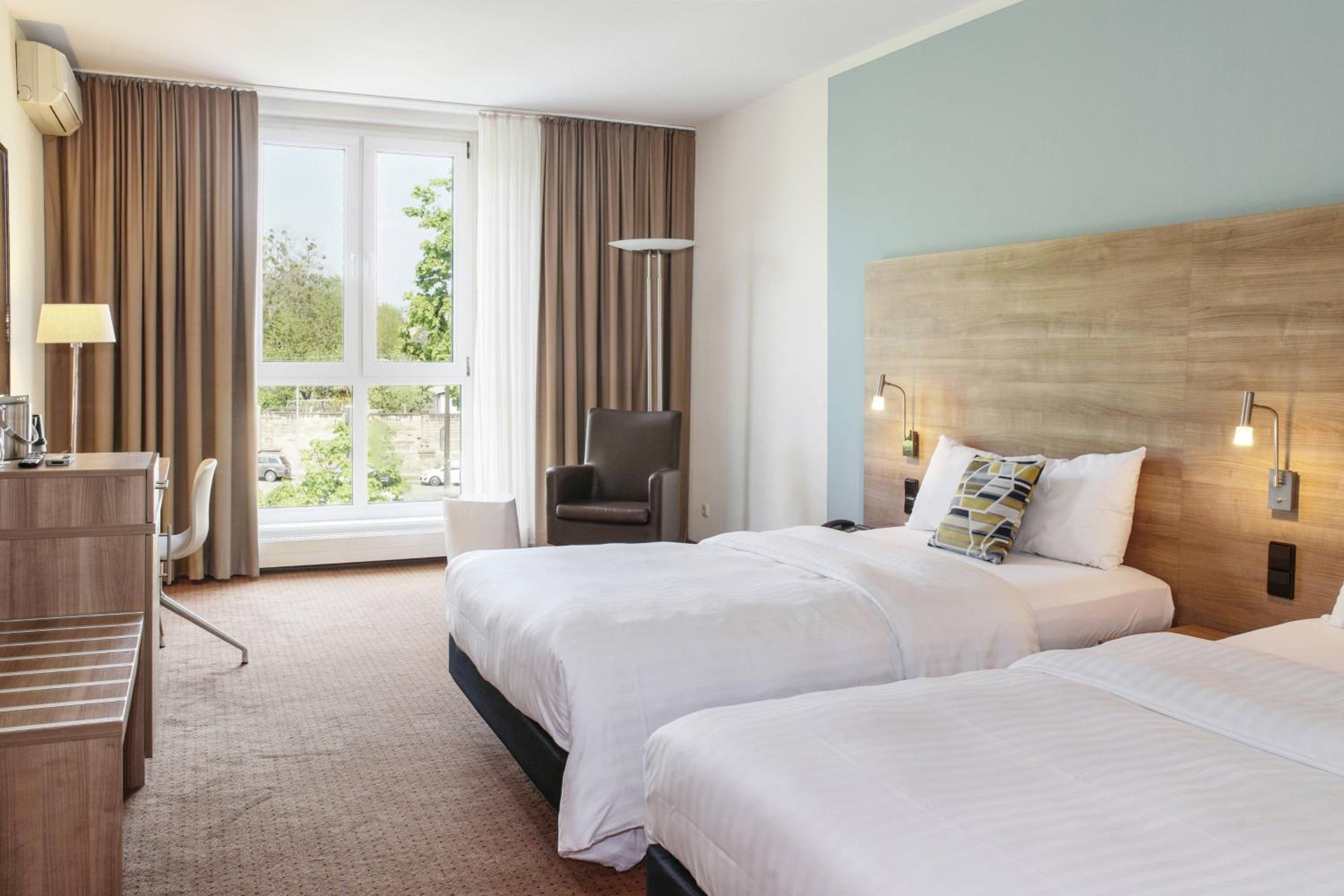 Comfort Twin Room