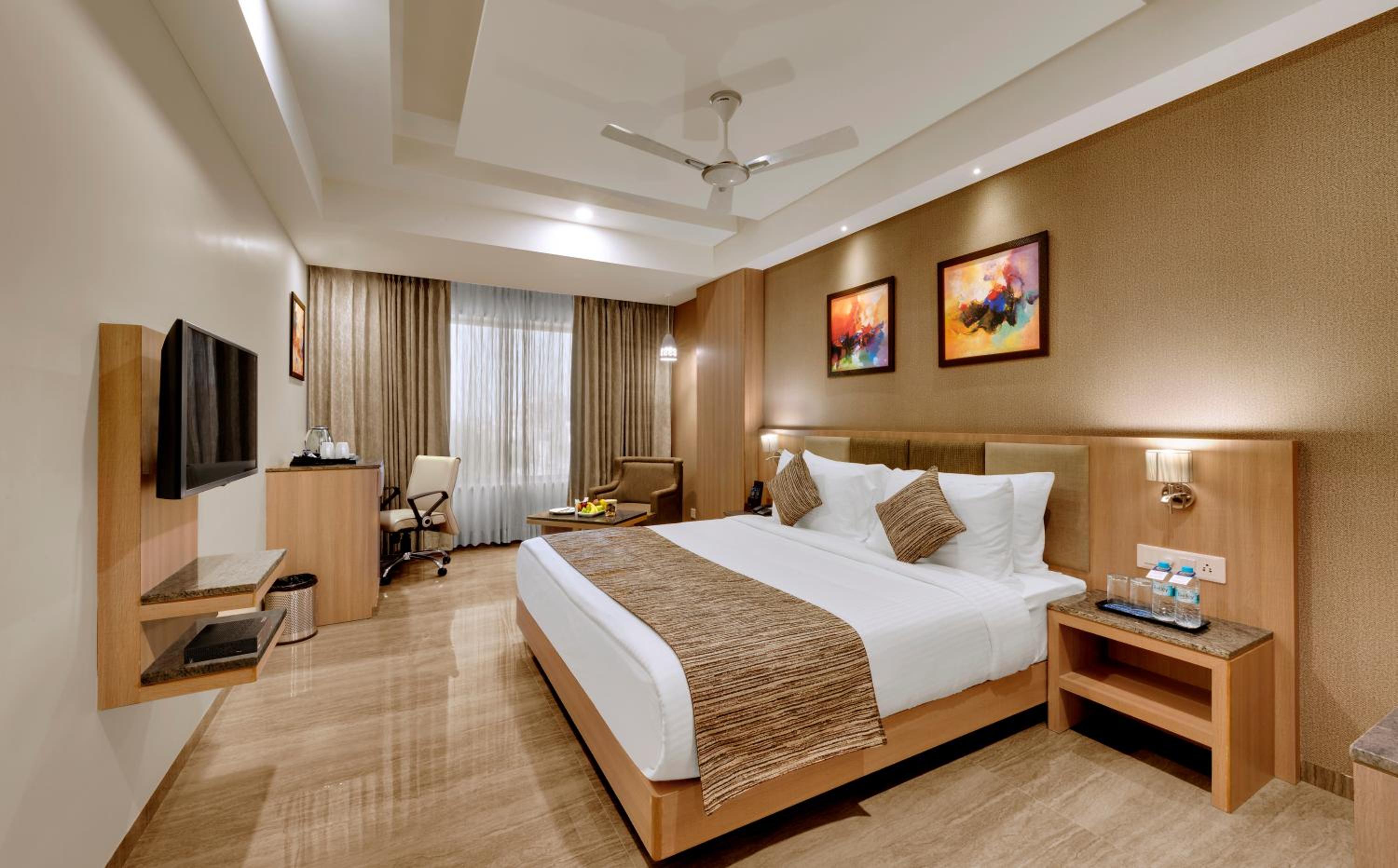 Executive Room photo 2