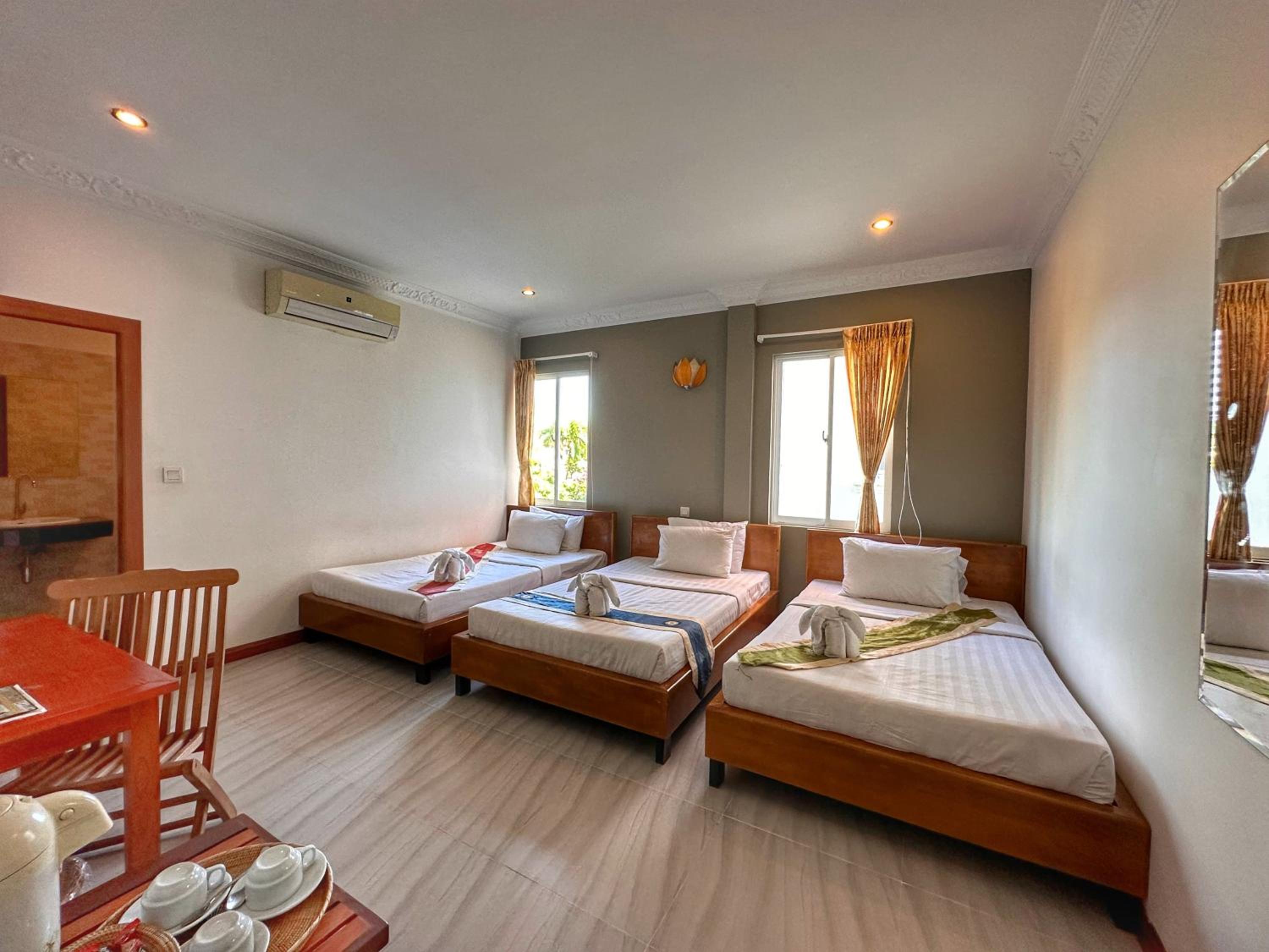 Superior Triple Room photo 1