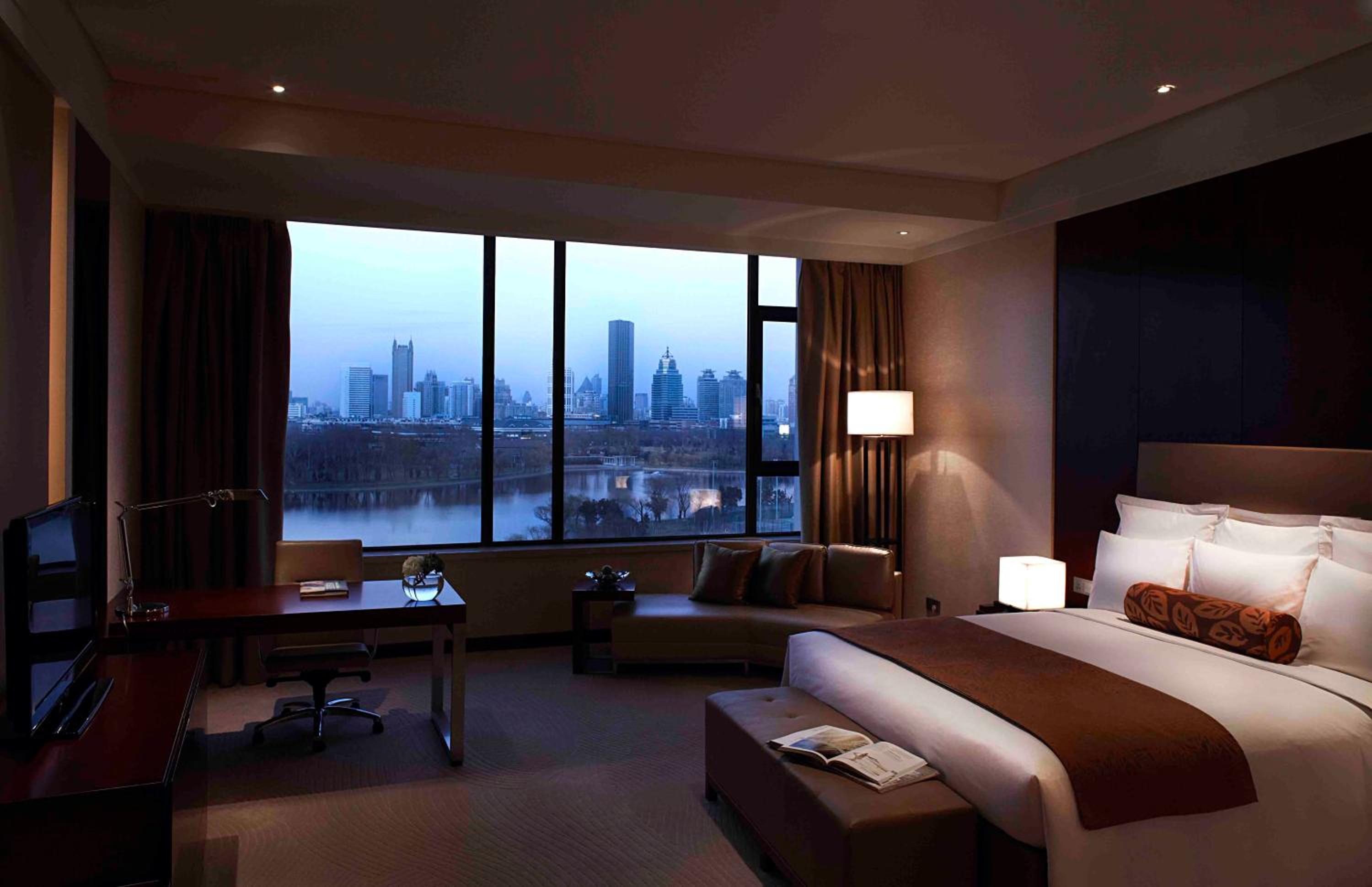 Deluxe lakeview King Bed Room - Photo 1