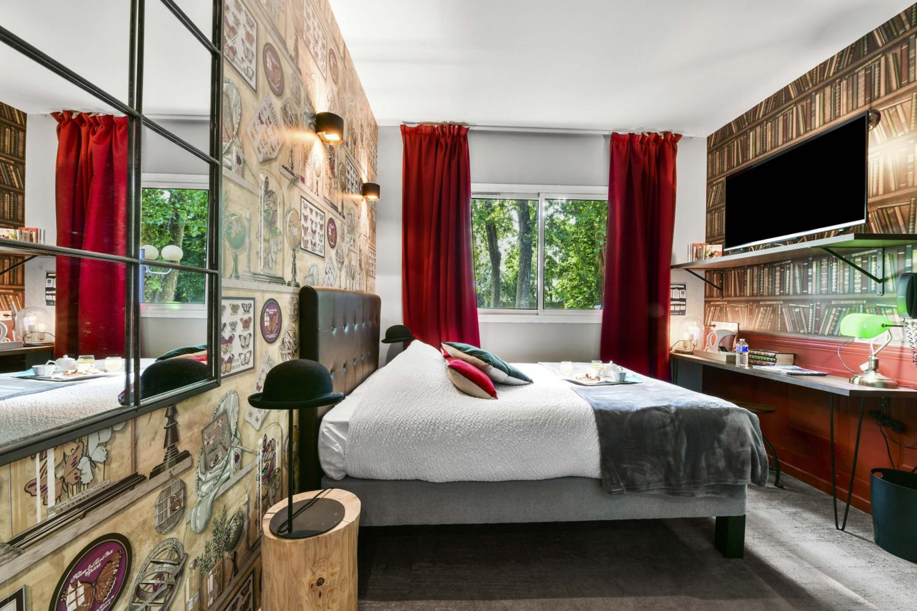 Deluxe Double Room with Shower photo 2