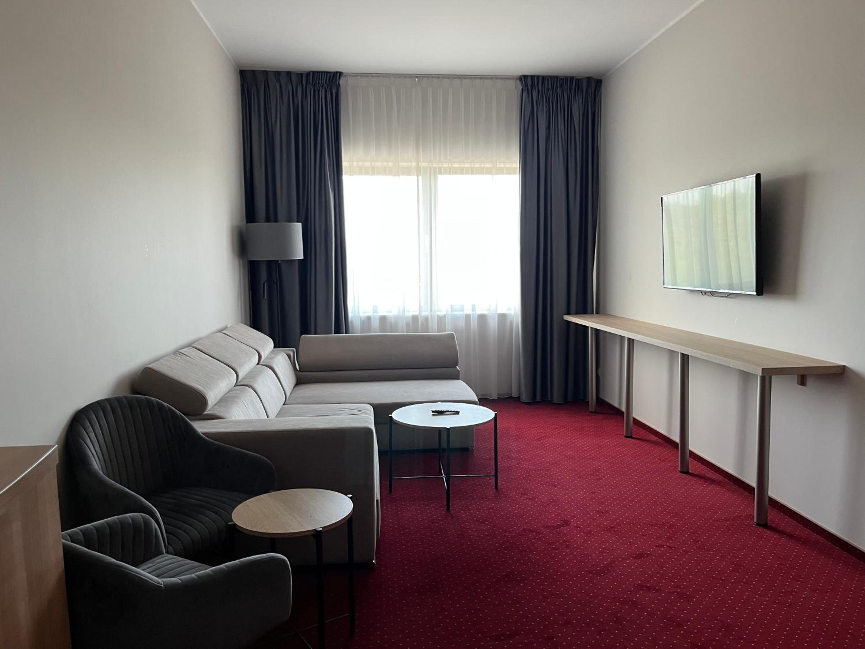 Deluxe Double Room - Disability Access photo 1