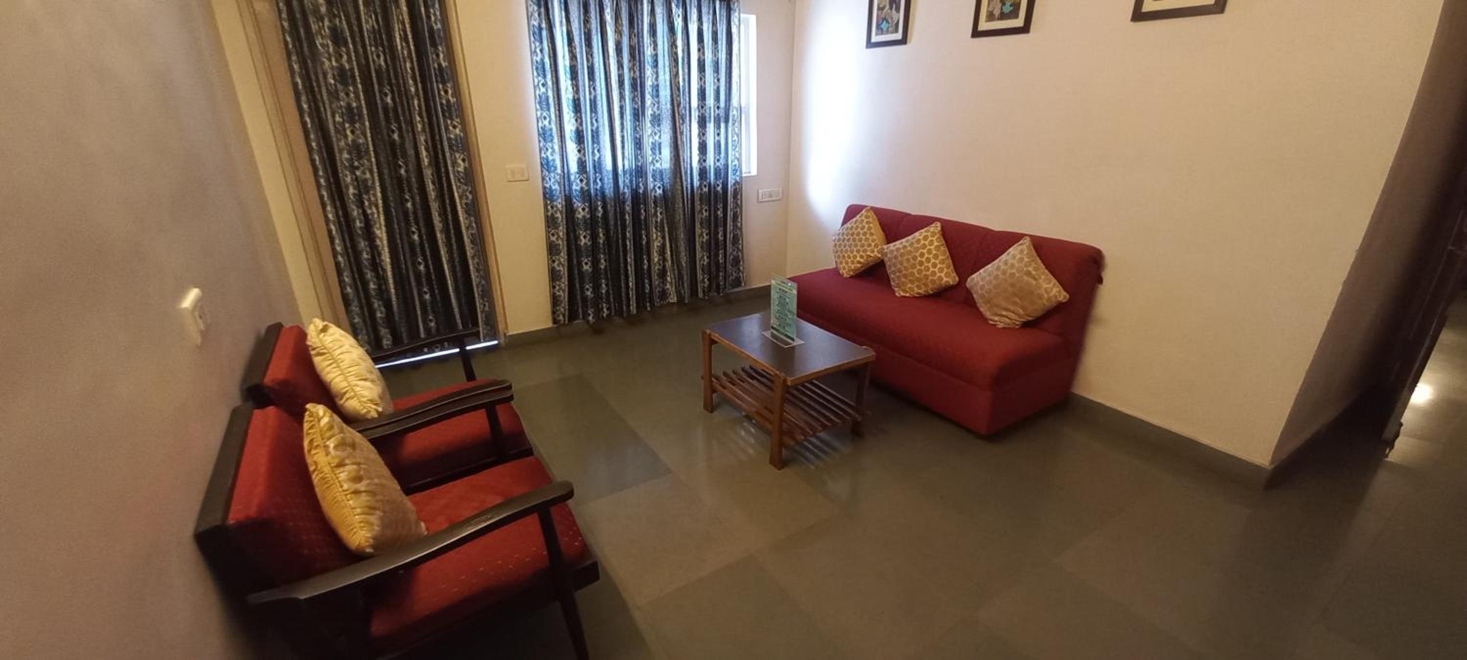 Royal Suite photo 2