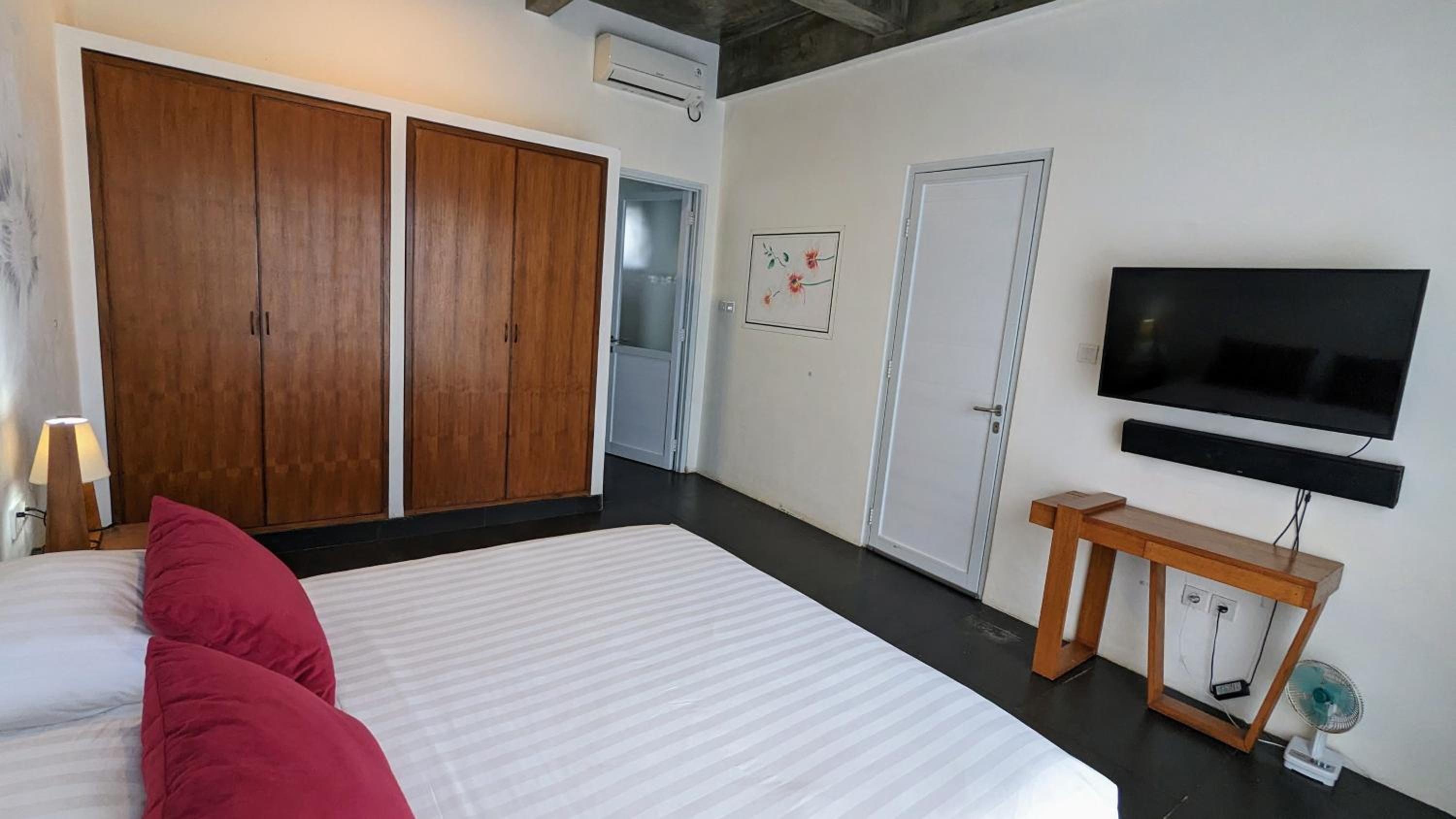 Apartment - Photo 5