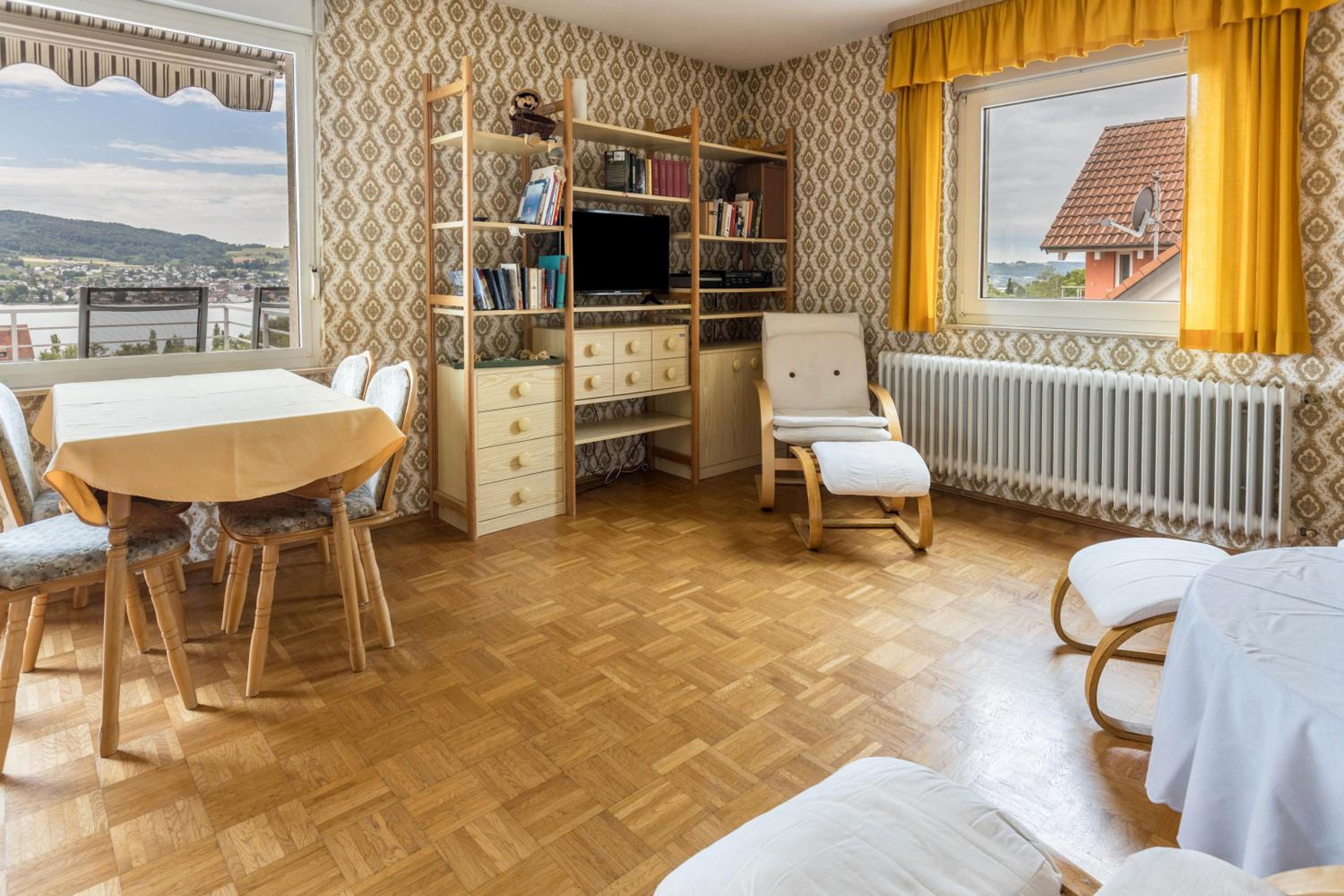 Two-Bedroom Deluxe Apartment with Balcony photo 1