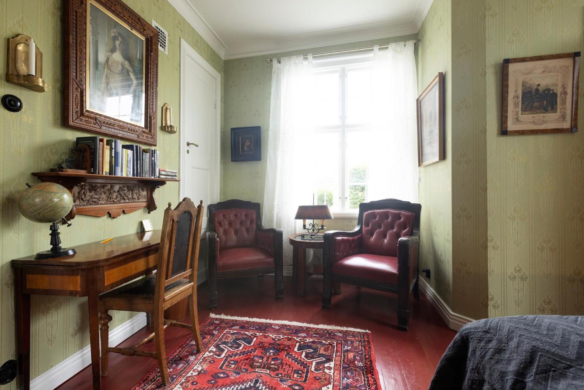 Double Room with Private Bathroom photo 3
